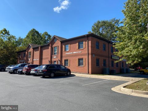 Photo of 10535 Crestwood Drive #203, MANASSAS, VA 20109 (MLS # VAPW2105866)
