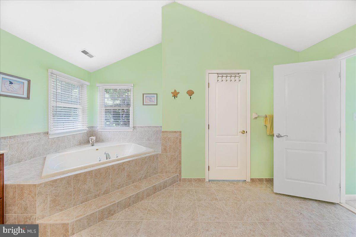 THE LANDINGS - Residential