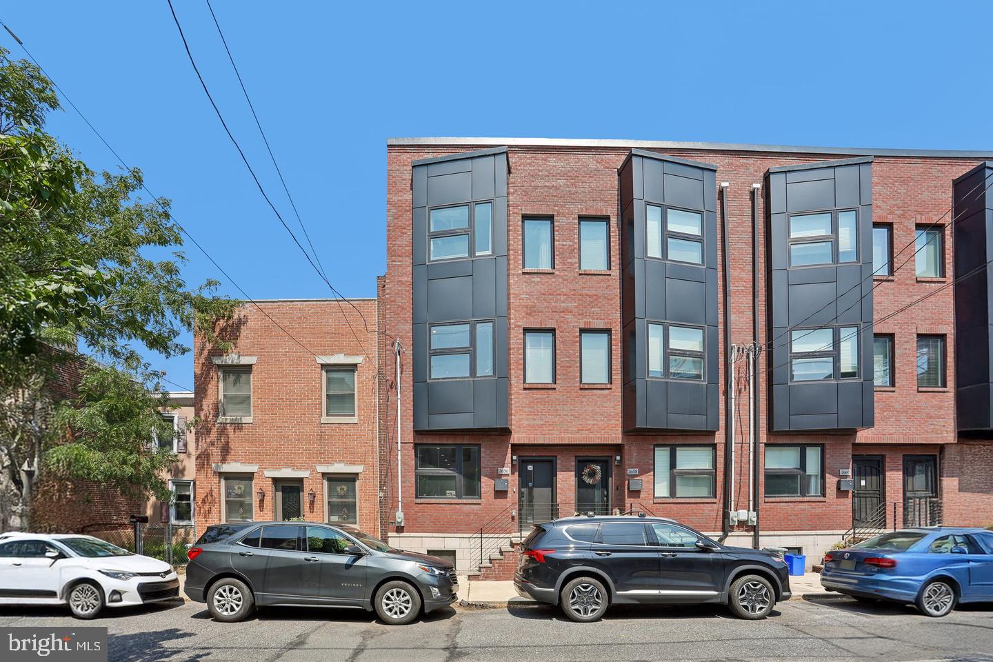 2656 SALMON STREET