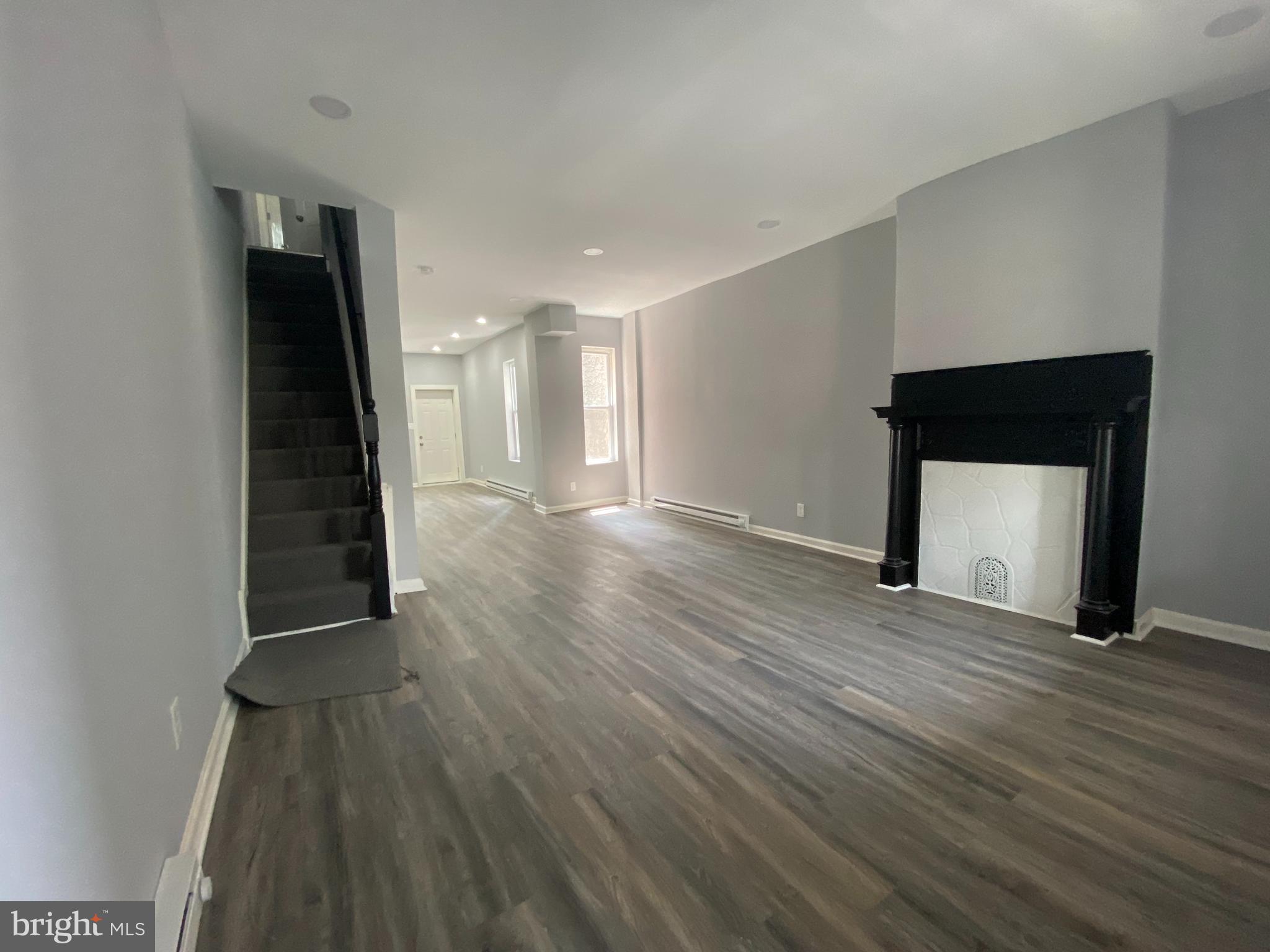 CARROLL PARK - Residential Lease