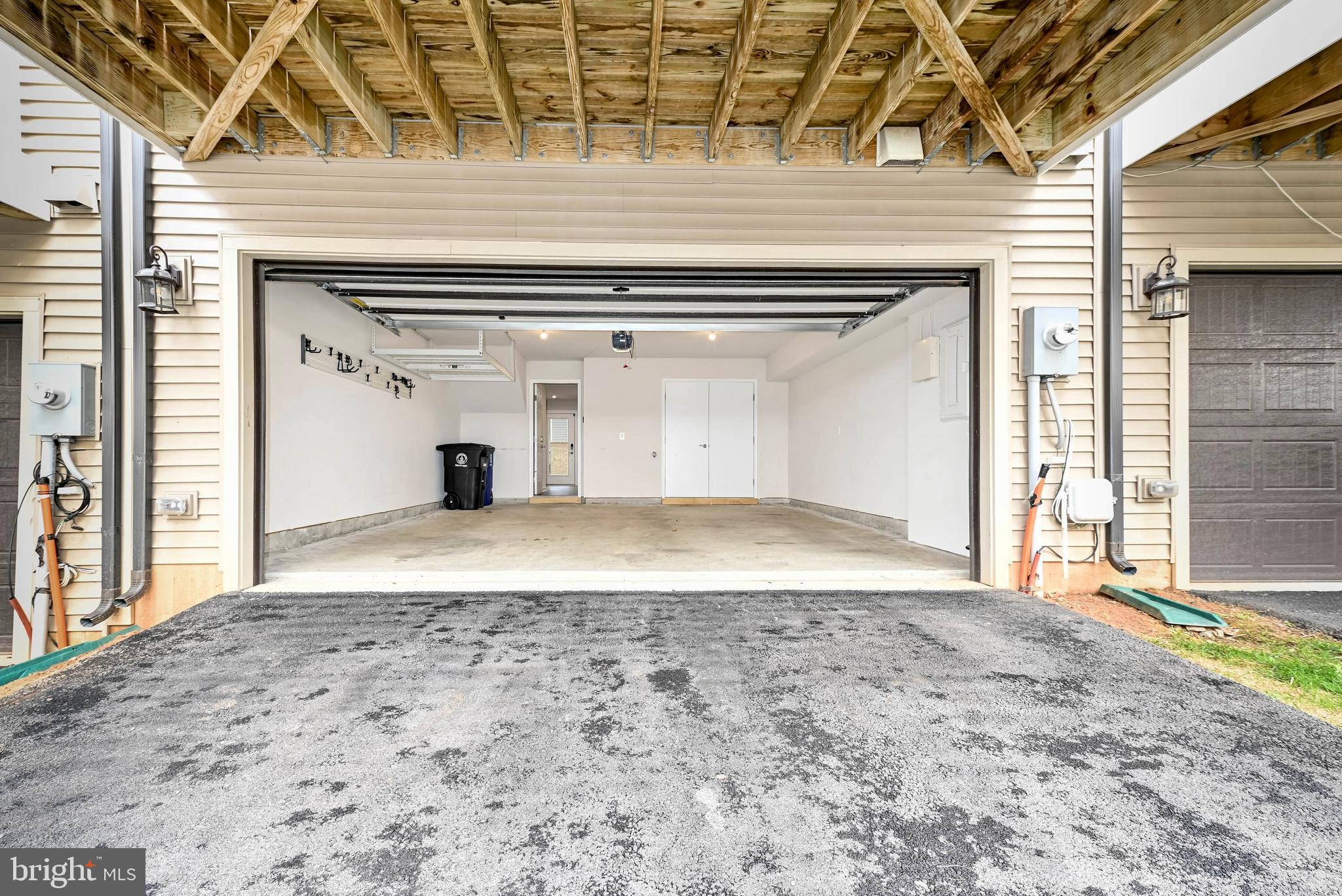 TUSCARORA VILLAGE - Residential Lease