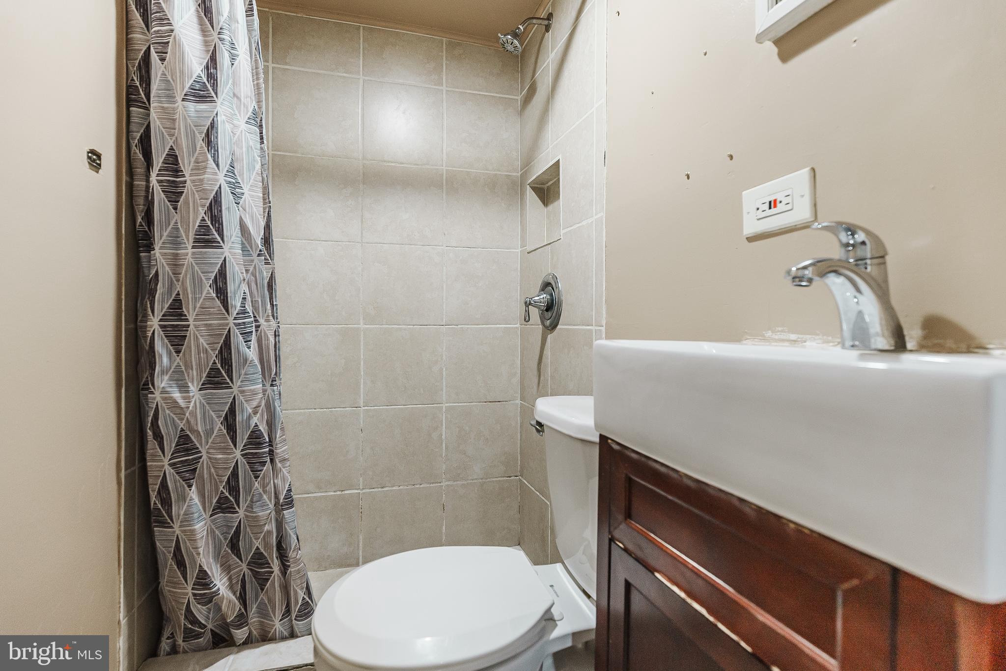 JUNIATA - Residential