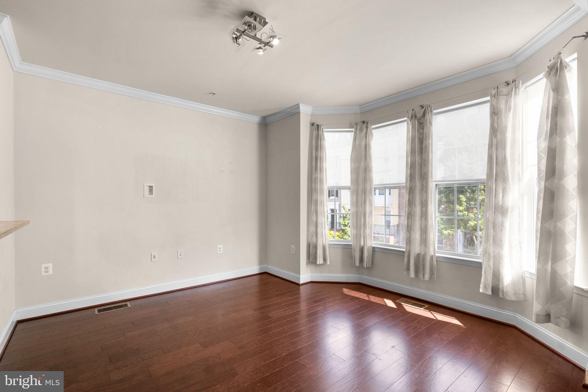 11212 CHASE STREET 1 115