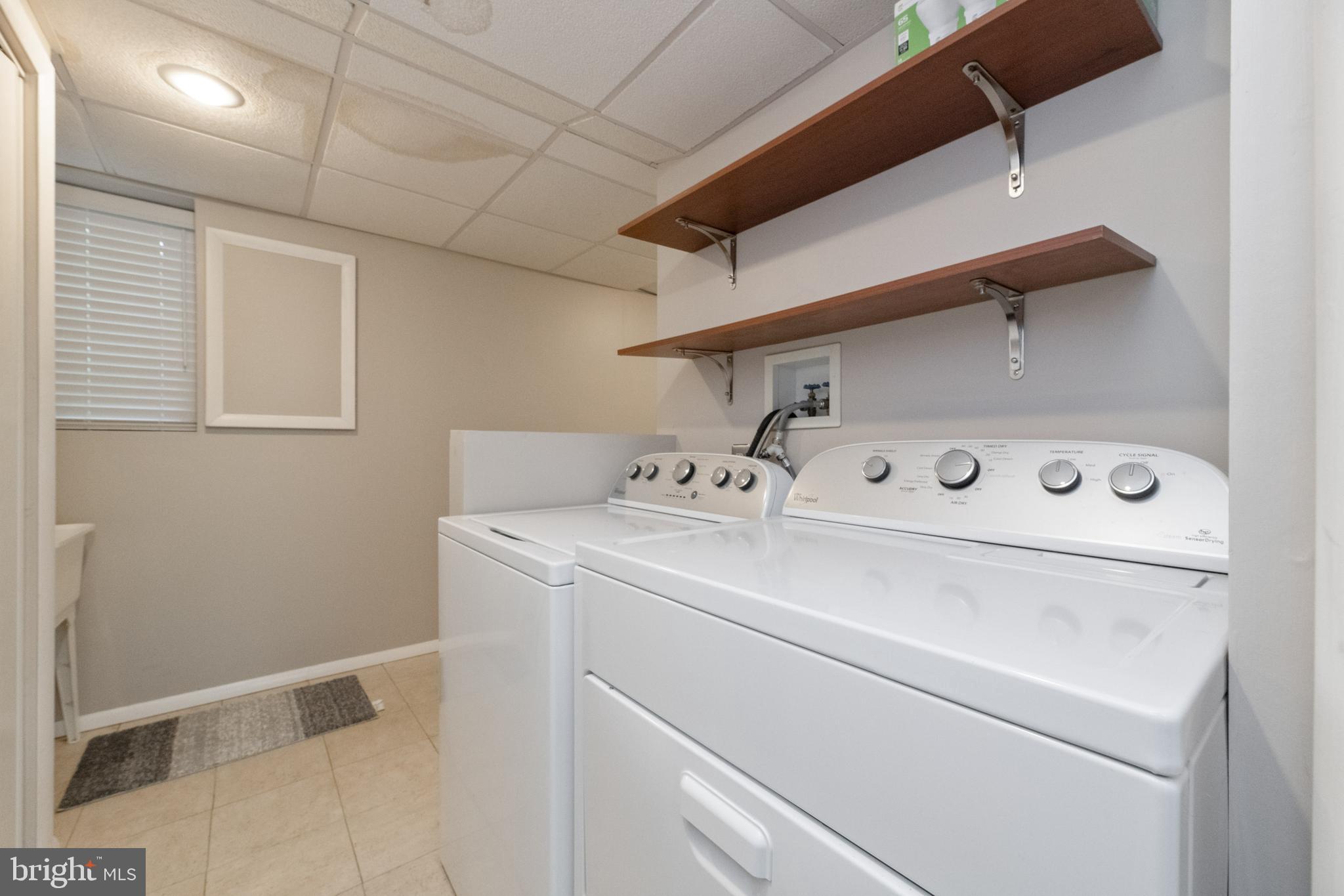 HARMANS WOODS - Residential Lease