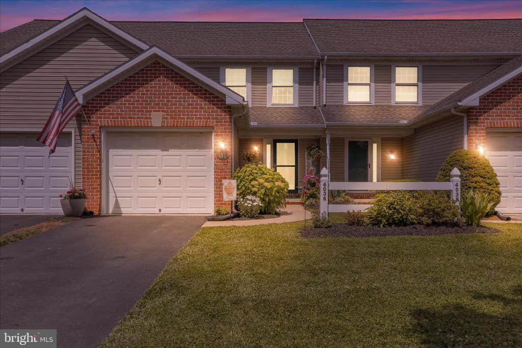 Photo of 4036 Parkside Court, MOUNT JOY, PA 17552 (MLS # PALA2089358)
