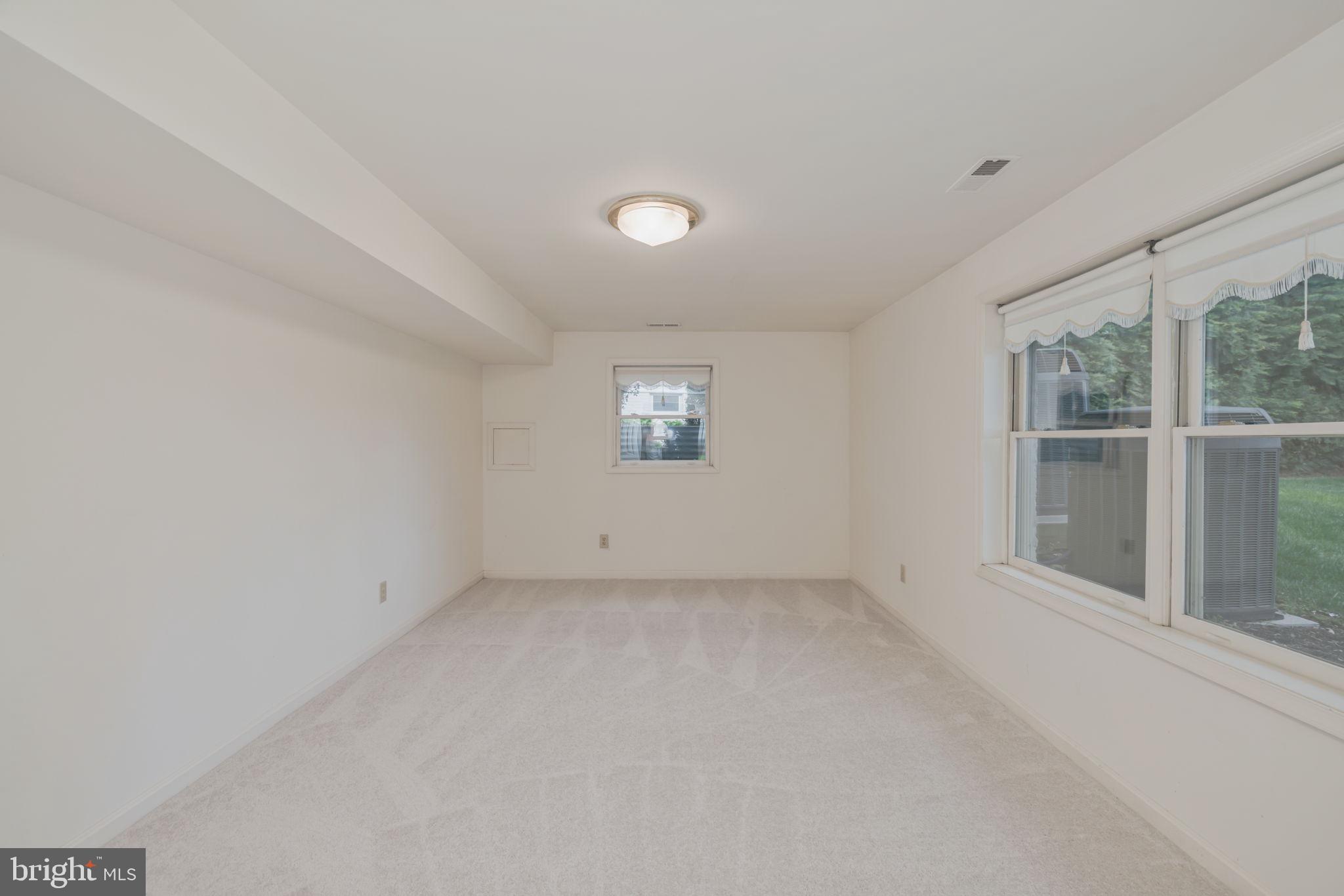 BUSH HILL WOODS - Residential