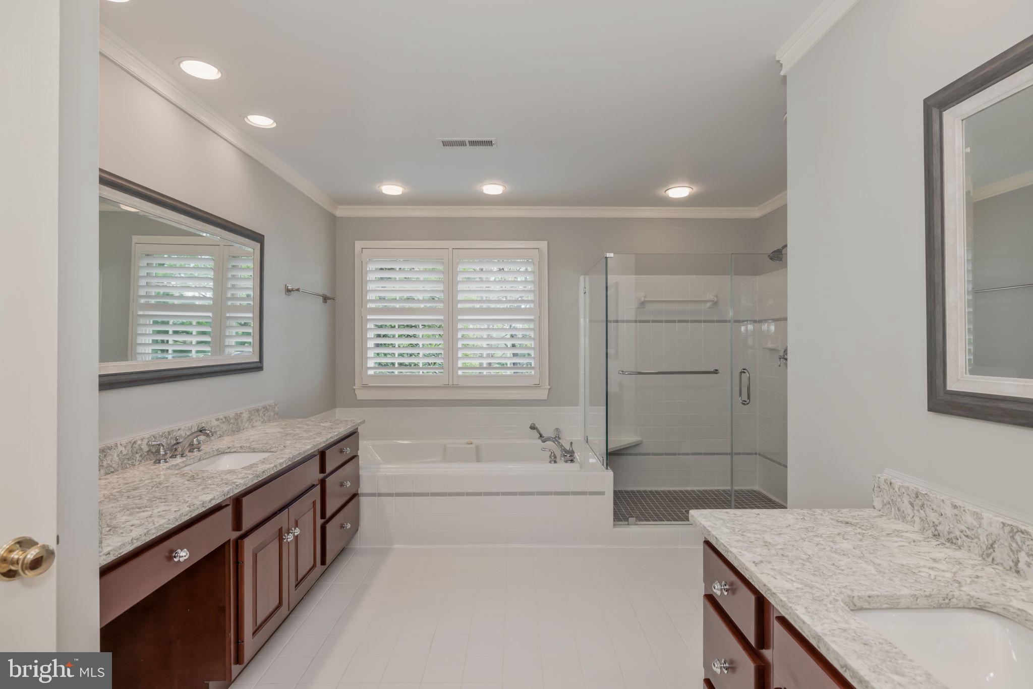 BUSH HILL WOODS - Residential