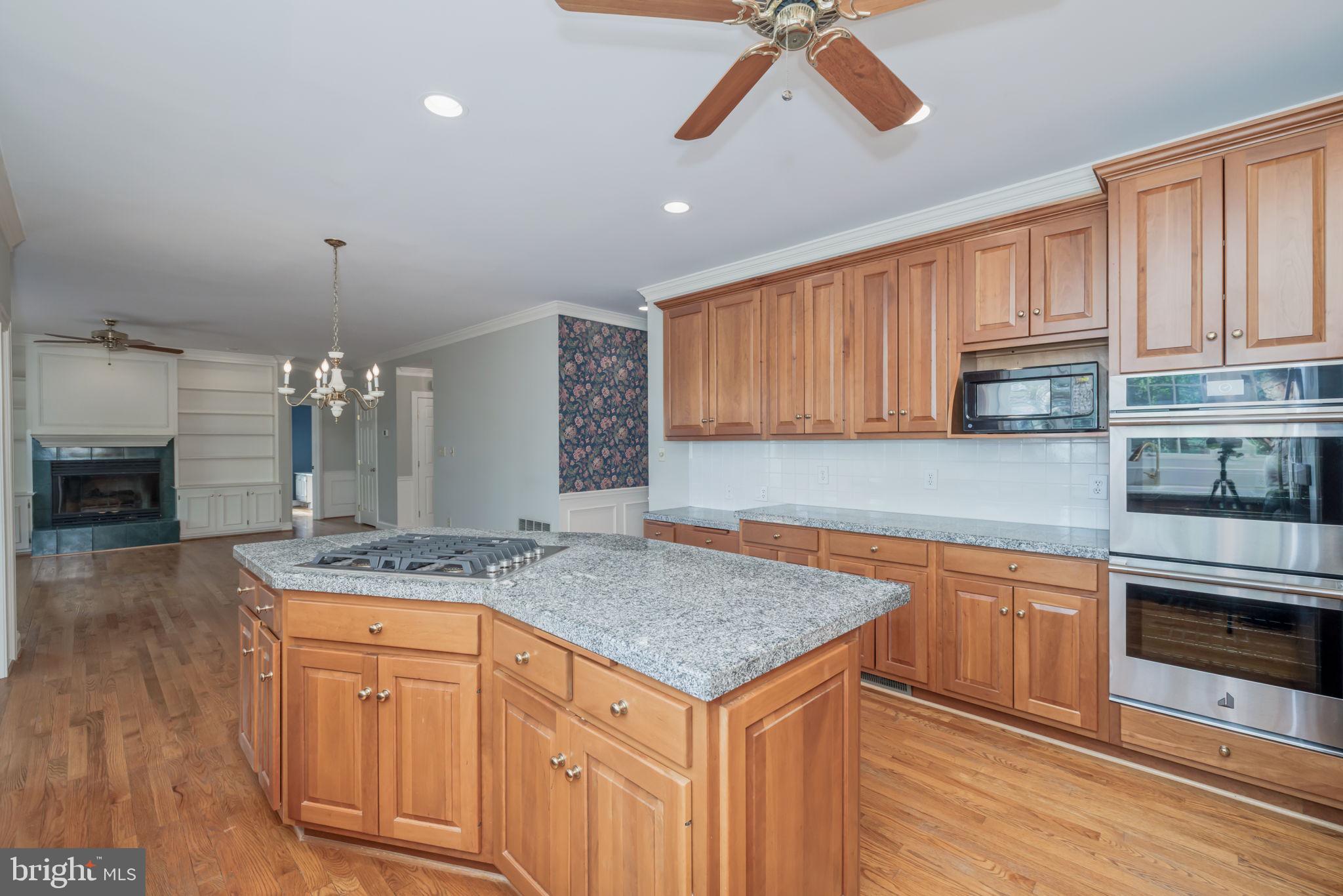 BUSH HILL WOODS - Residential