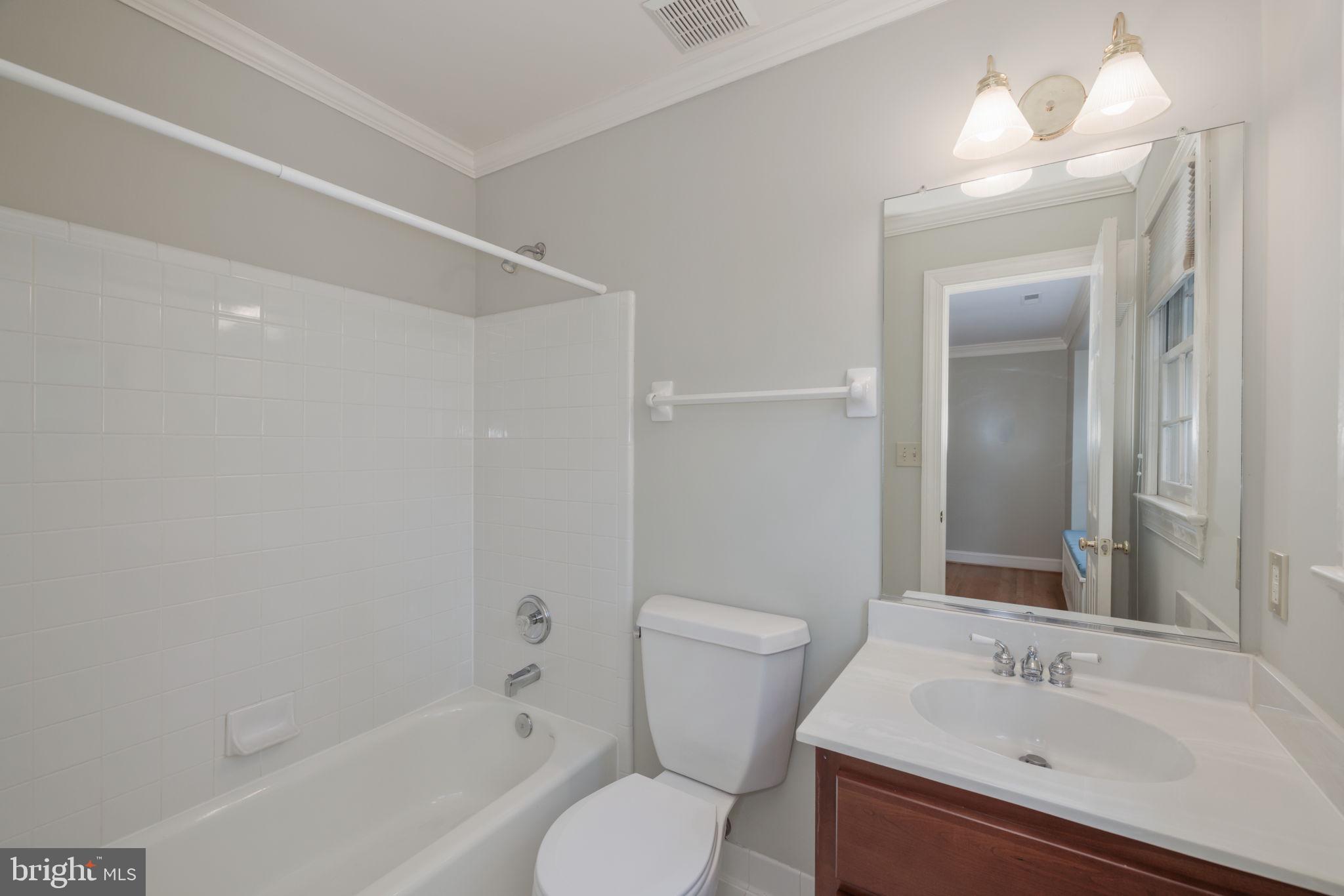 BUSH HILL WOODS - Residential