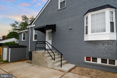 Tiny photo for 5301 Tilden Road, BLADENSBURG, MD 20710 (MLS # MDPG2201370)