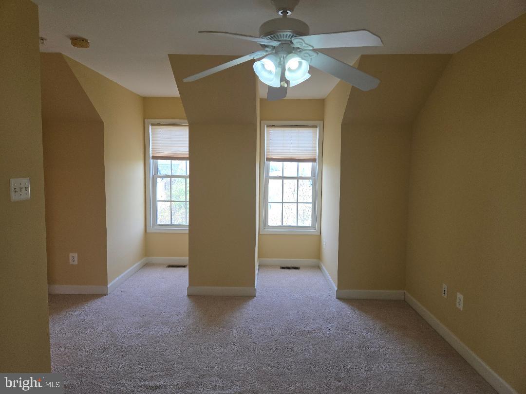 HIDDEN CREEK - Residential Lease