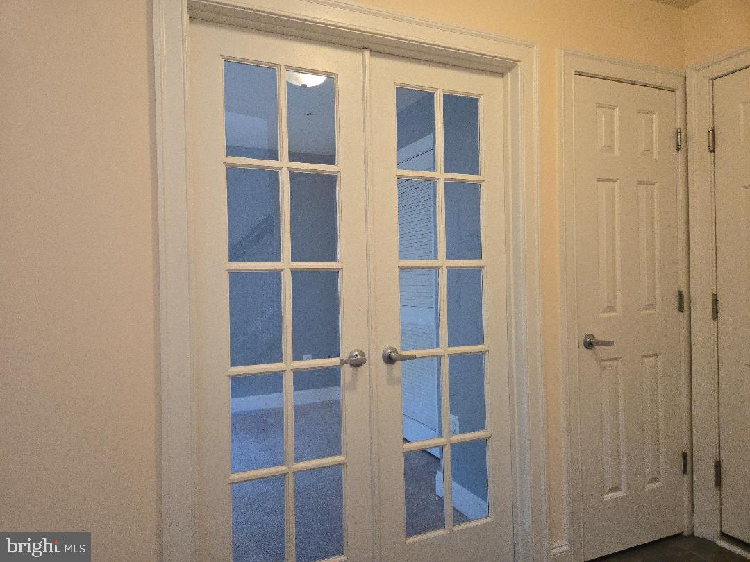 HIDDEN CREEK - Residential Lease