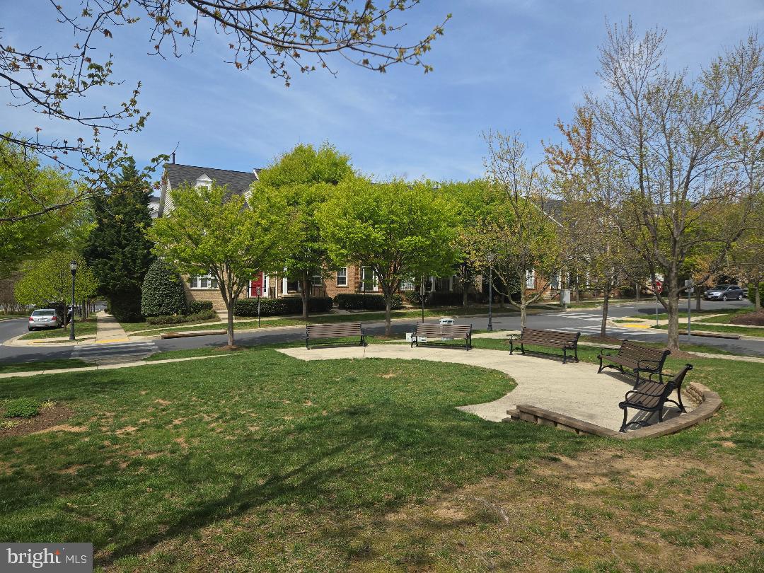 HIDDEN CREEK - Residential Lease