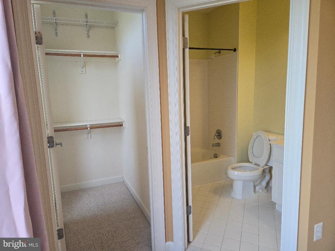 HIDDEN CREEK - Residential Lease