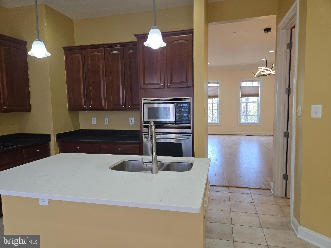 HIDDEN CREEK - Residential Lease