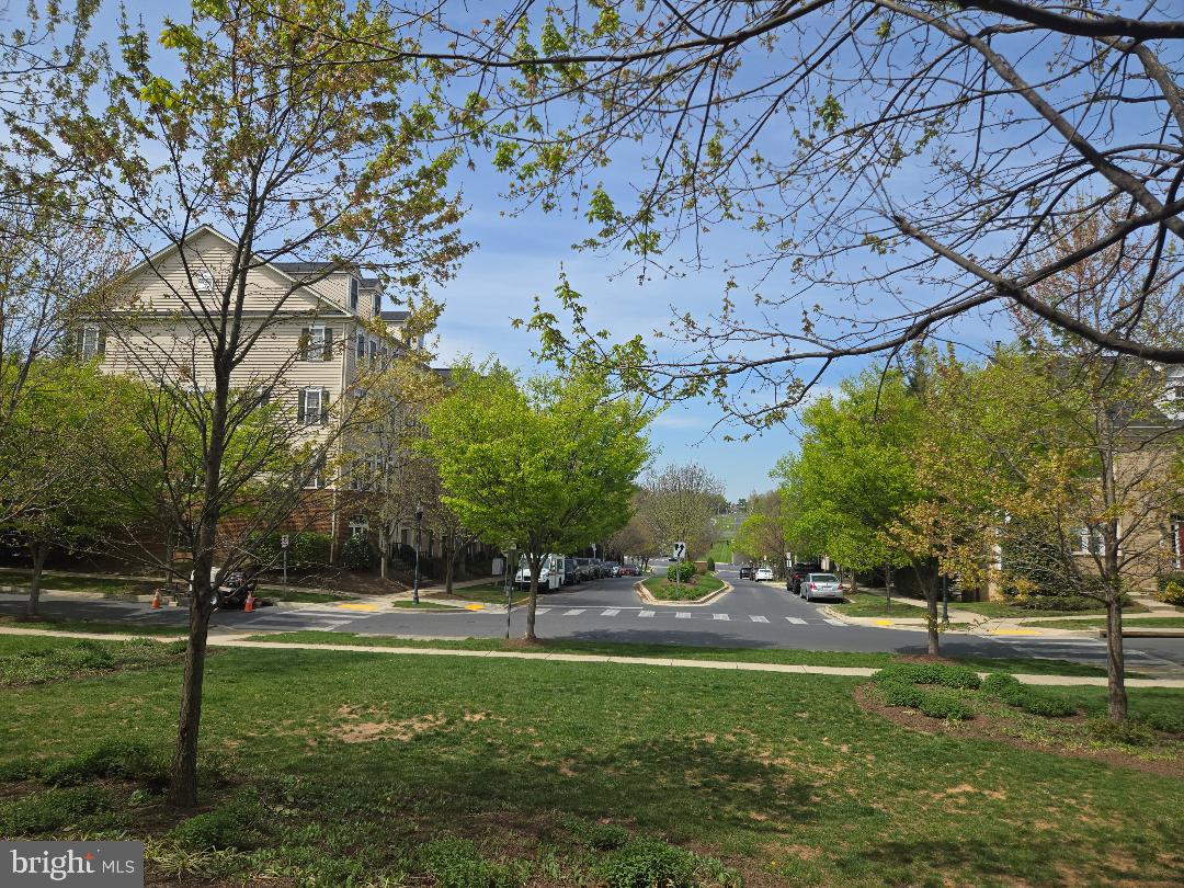 HIDDEN CREEK - Residential Lease