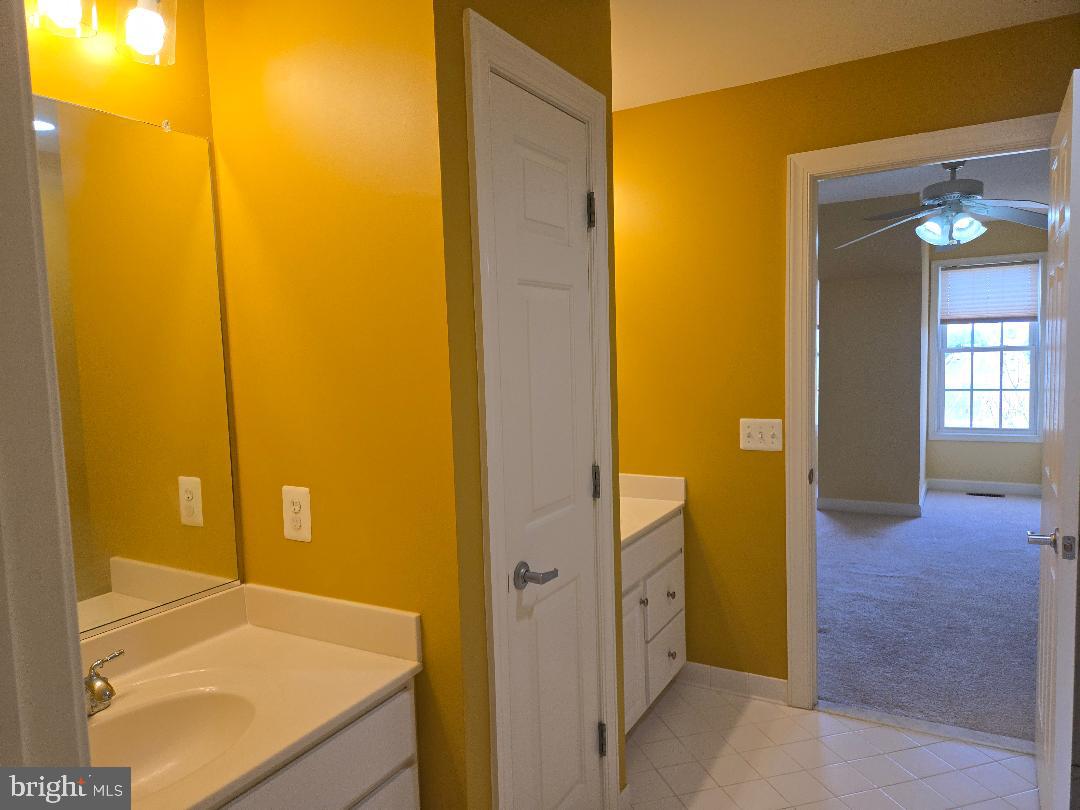 HIDDEN CREEK - Residential Lease