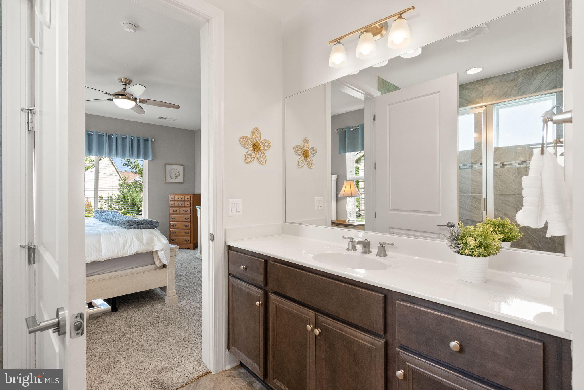 SHENANDOAH, LAKE FREDERICK - Residential