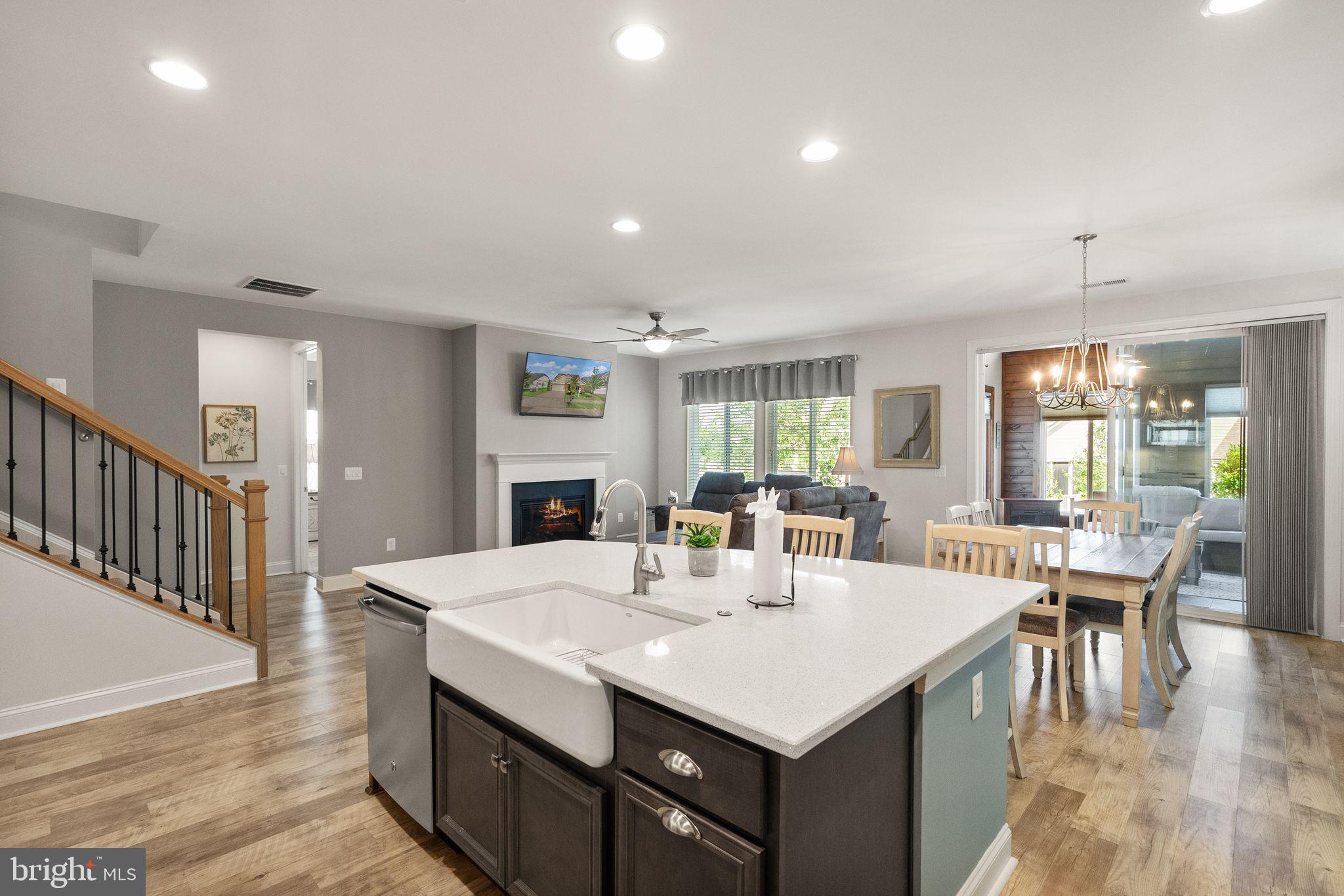 SHENANDOAH, LAKE FREDERICK - Residential