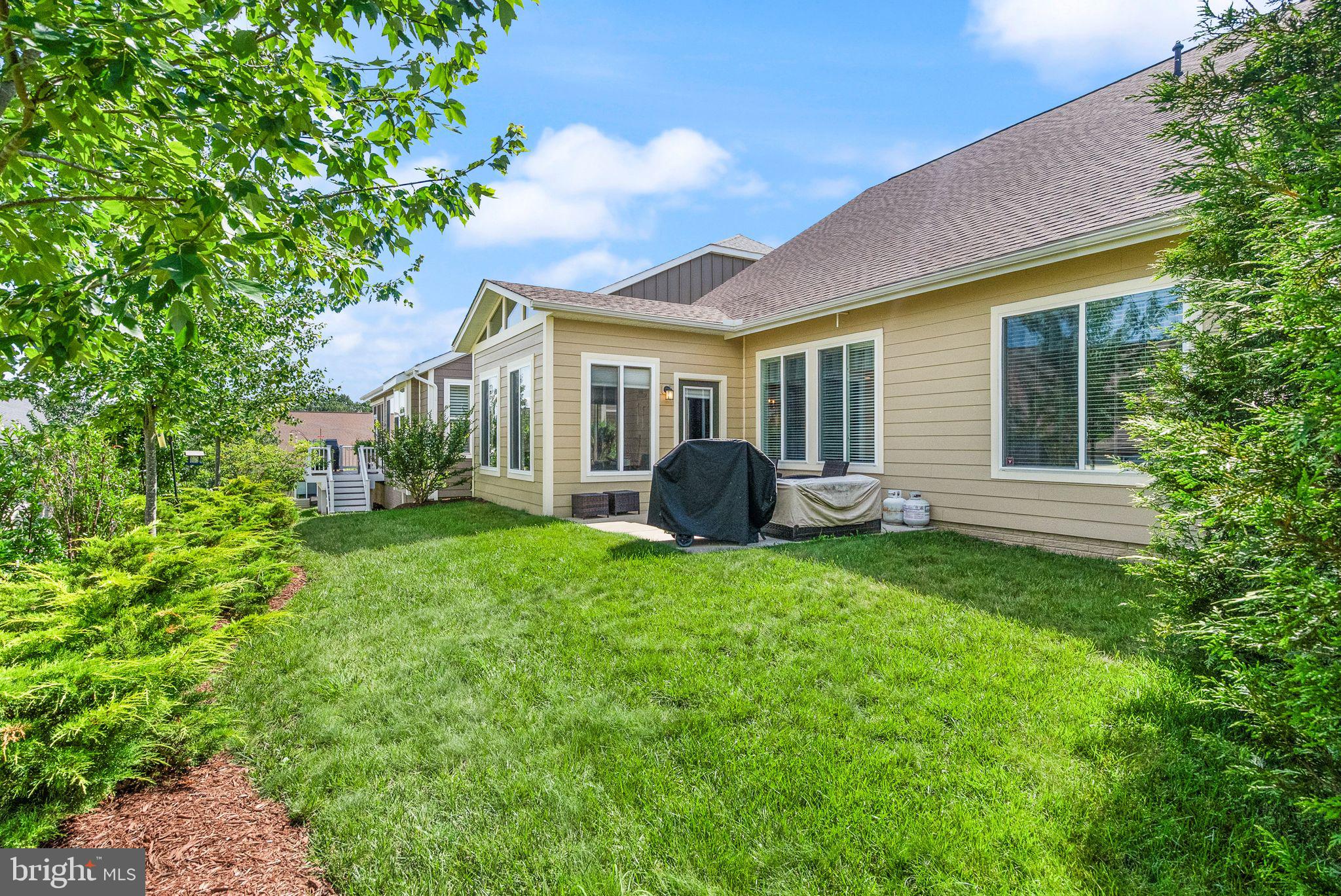 SHENANDOAH, LAKE FREDERICK - Residential