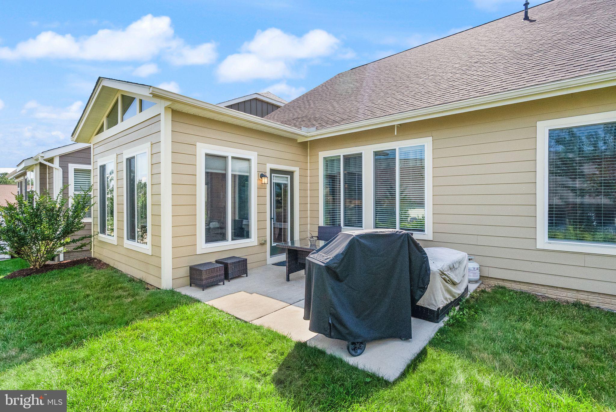 SHENANDOAH, LAKE FREDERICK - Residential