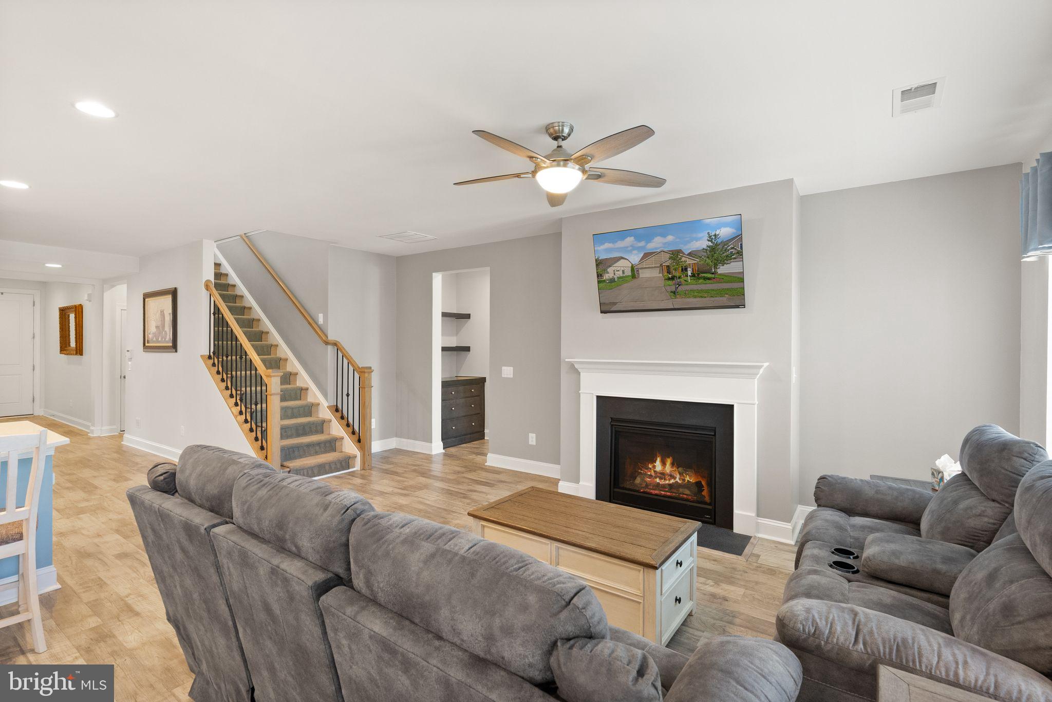 SHENANDOAH, LAKE FREDERICK - Residential