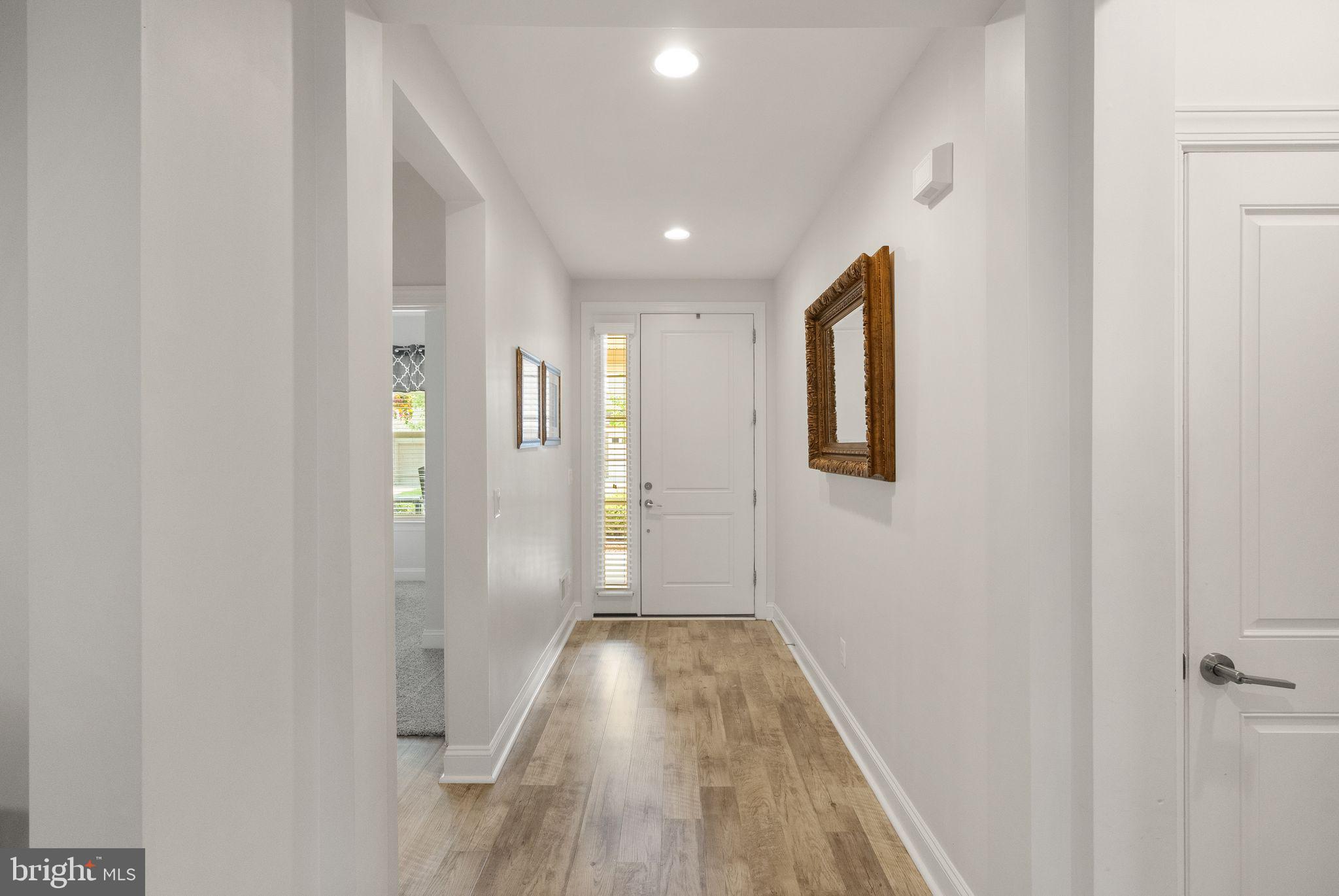 SHENANDOAH, LAKE FREDERICK - Residential