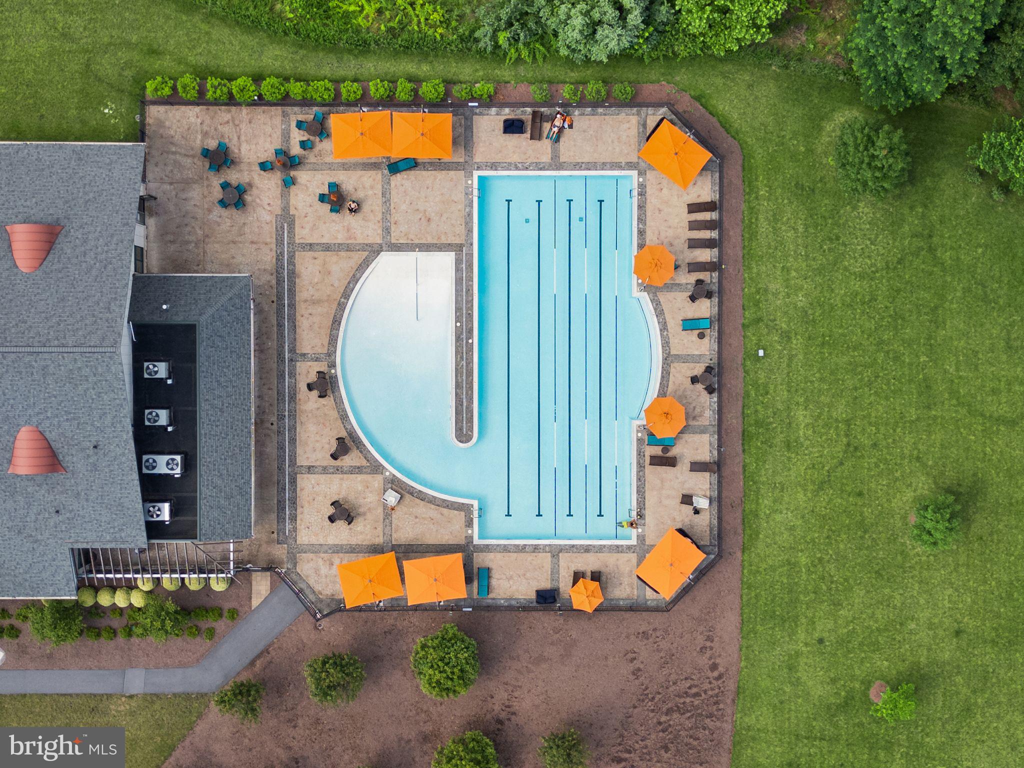 SHENANDOAH, LAKE FREDERICK - Residential