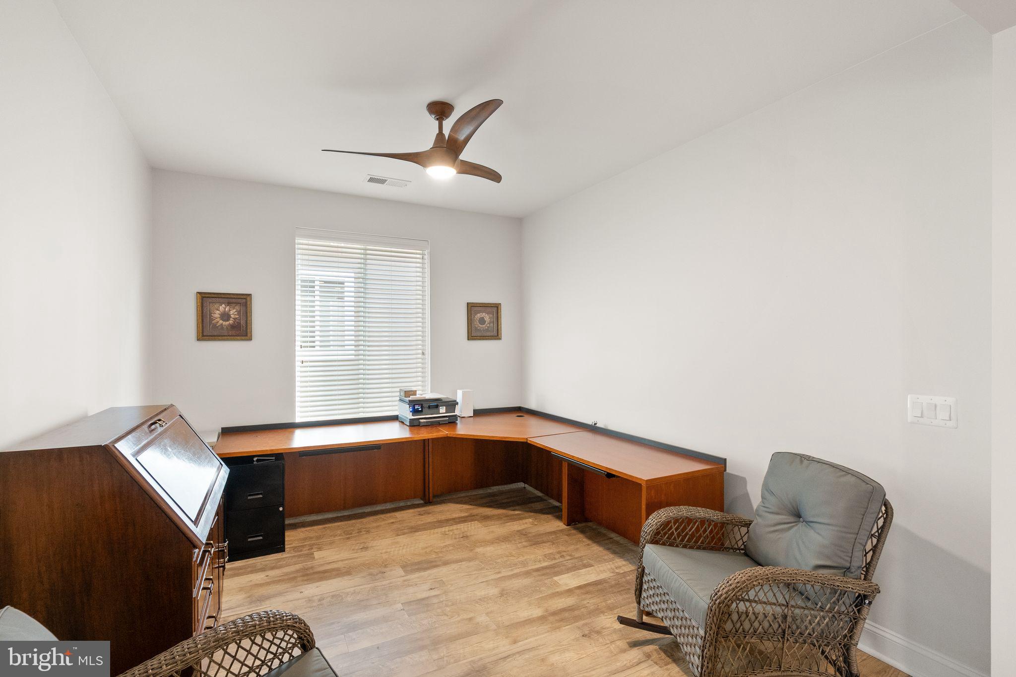 SHENANDOAH, LAKE FREDERICK - Residential