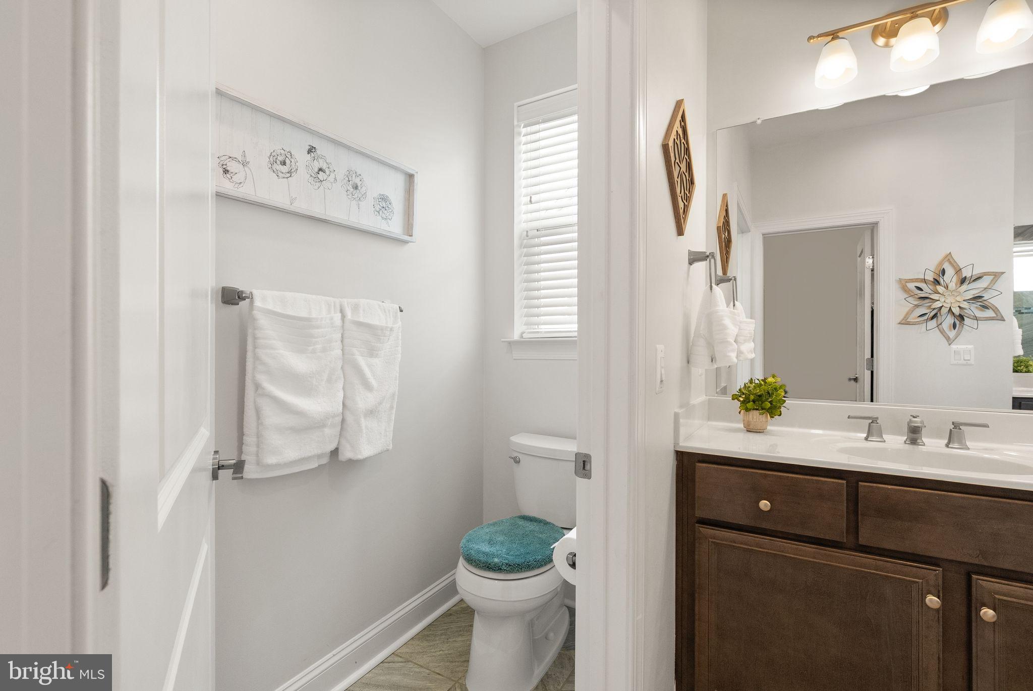 SHENANDOAH, LAKE FREDERICK - Residential