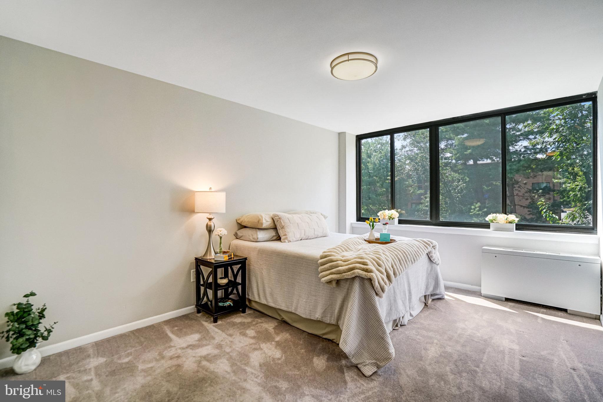 CARLYN PLACE - Residential