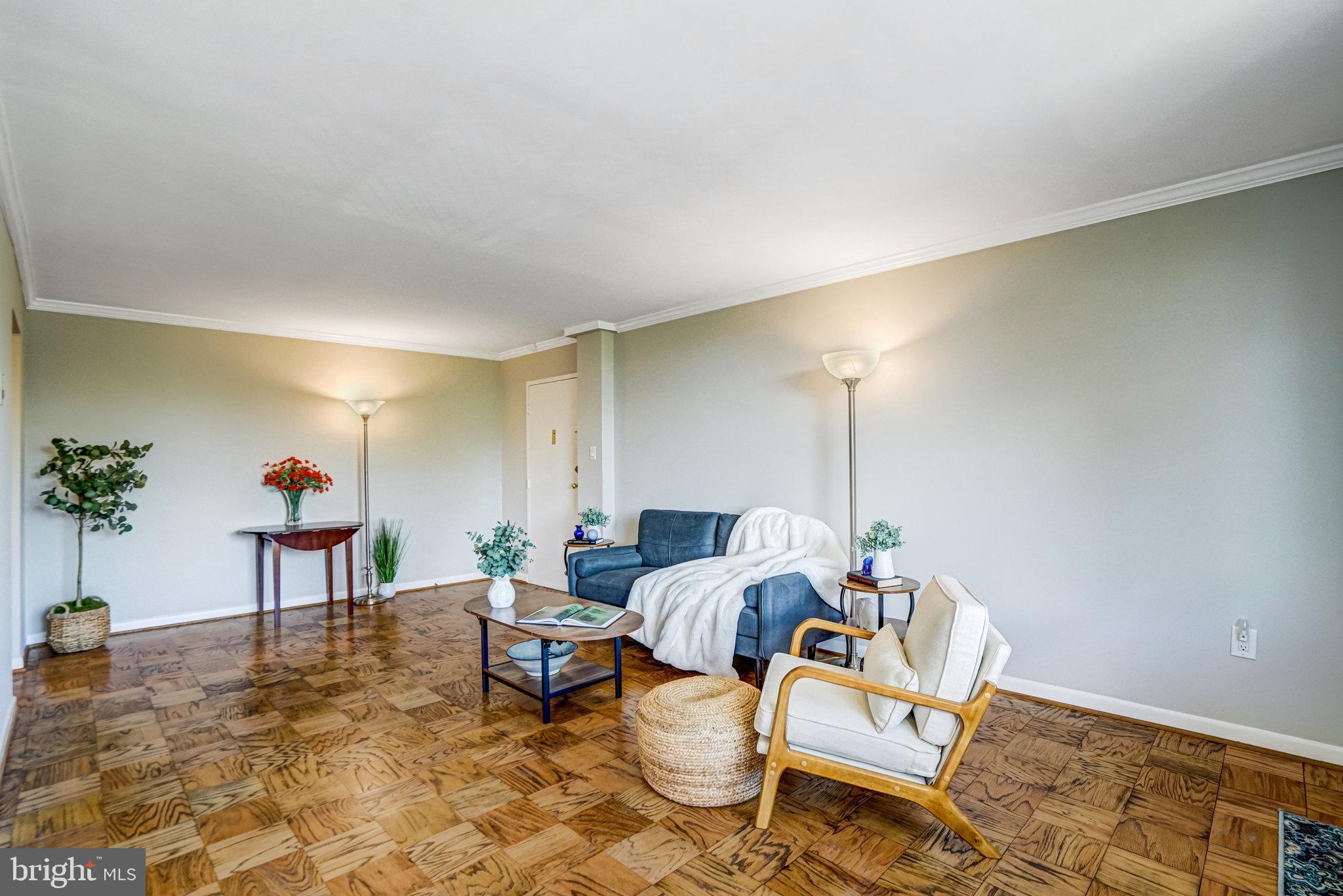 4390 LORCOM LANE 301
