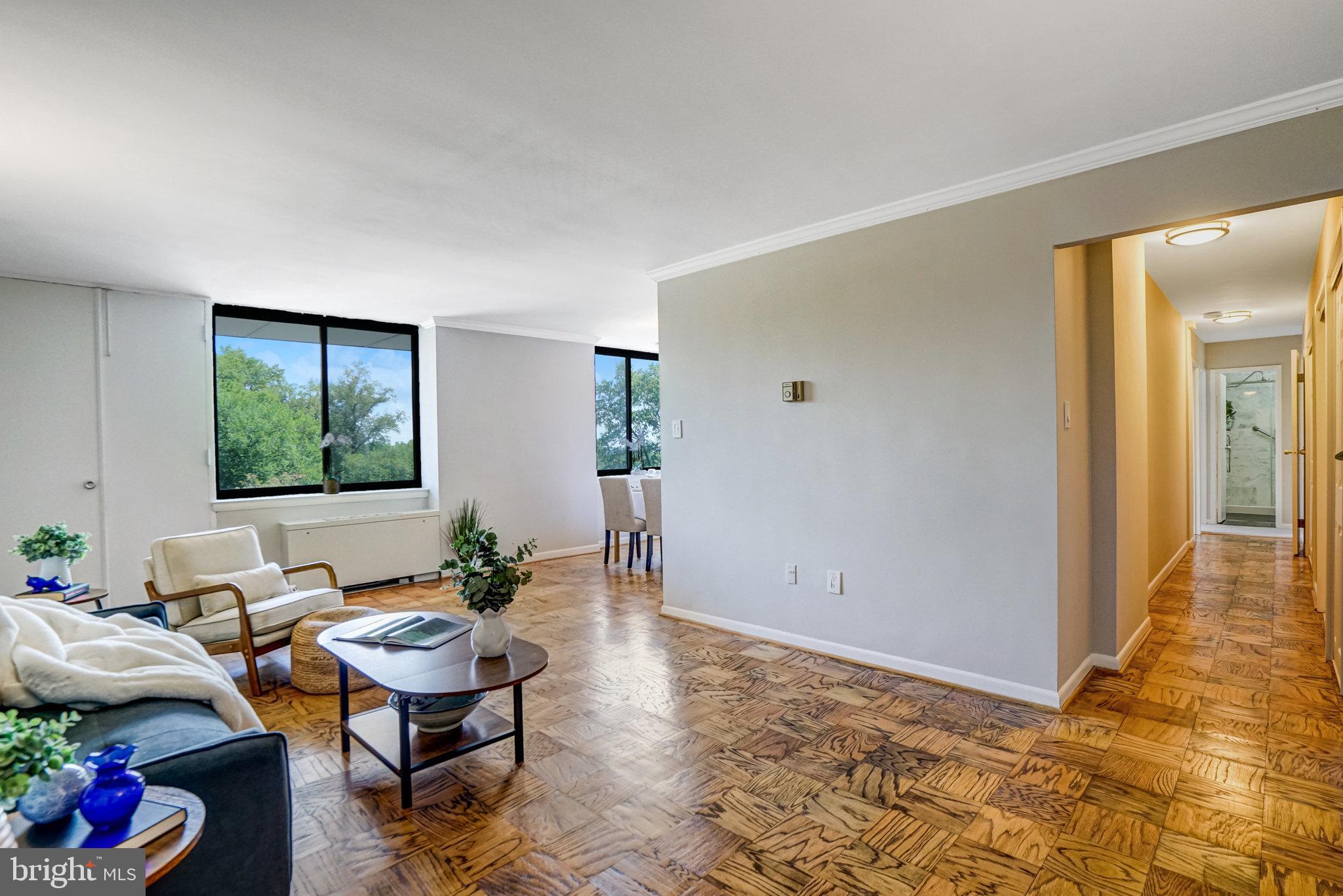 CARLYN PLACE - Residential