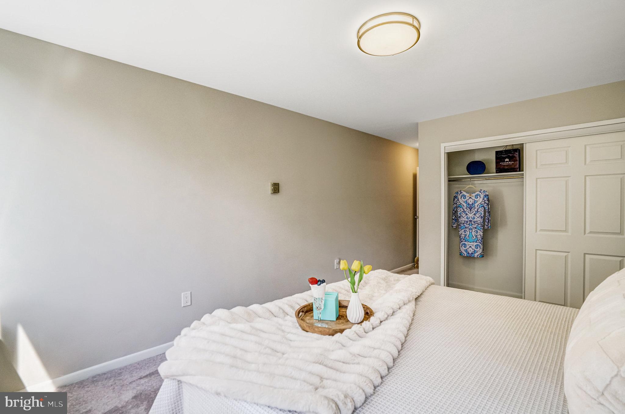 CARLYN PLACE - Residential