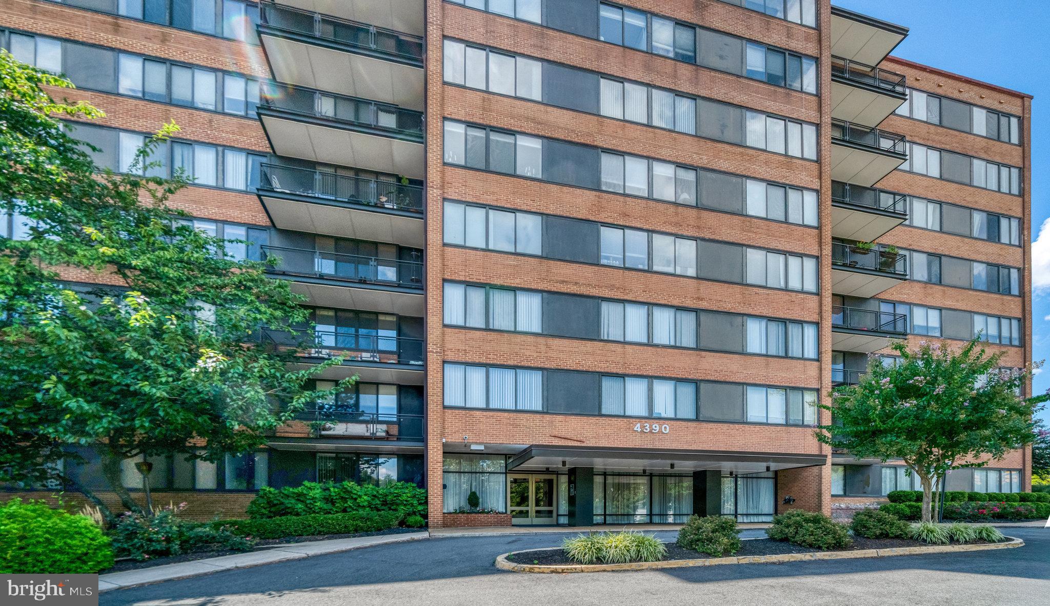 4390 LORCOM LANE 301