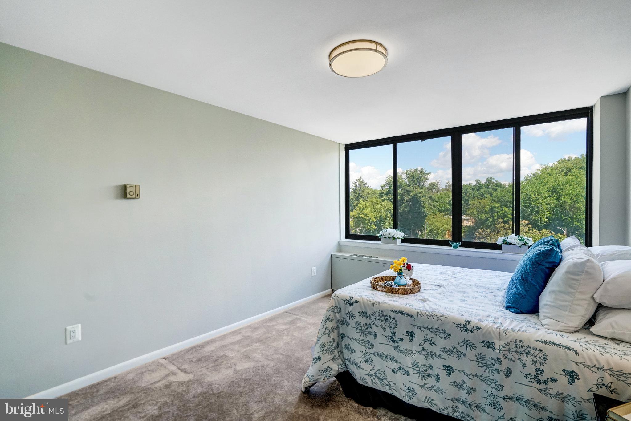 CARLYN PLACE - Residential