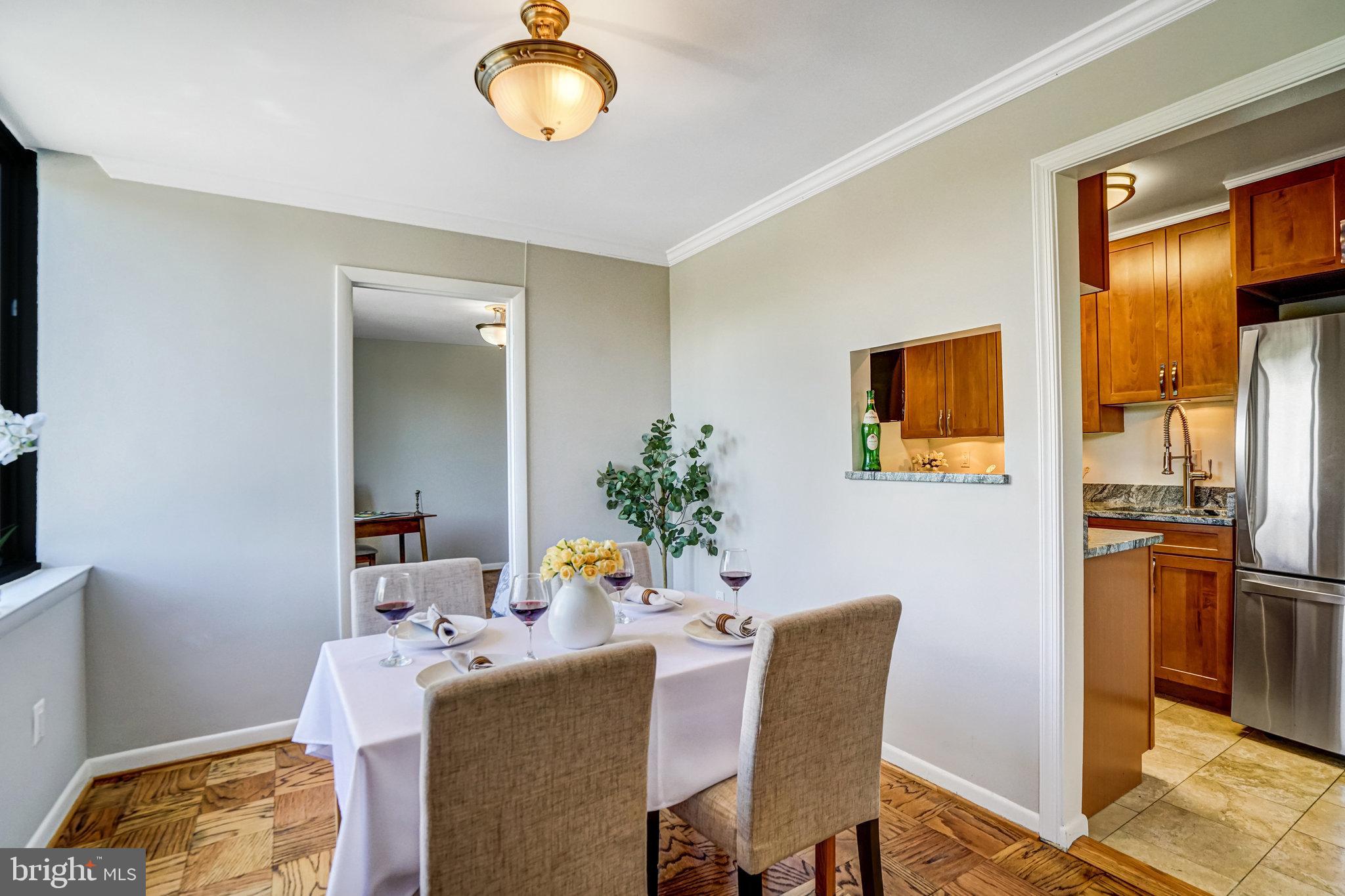 CARLYN PLACE - Residential