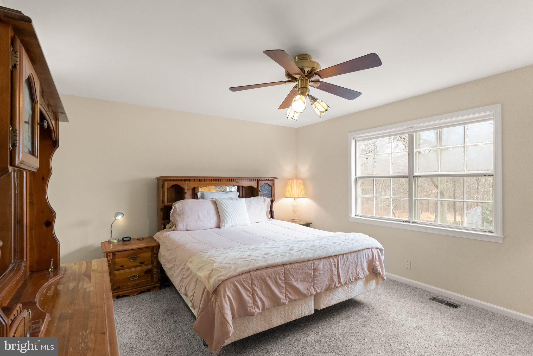 BURKE STATION SQUARE - Residential