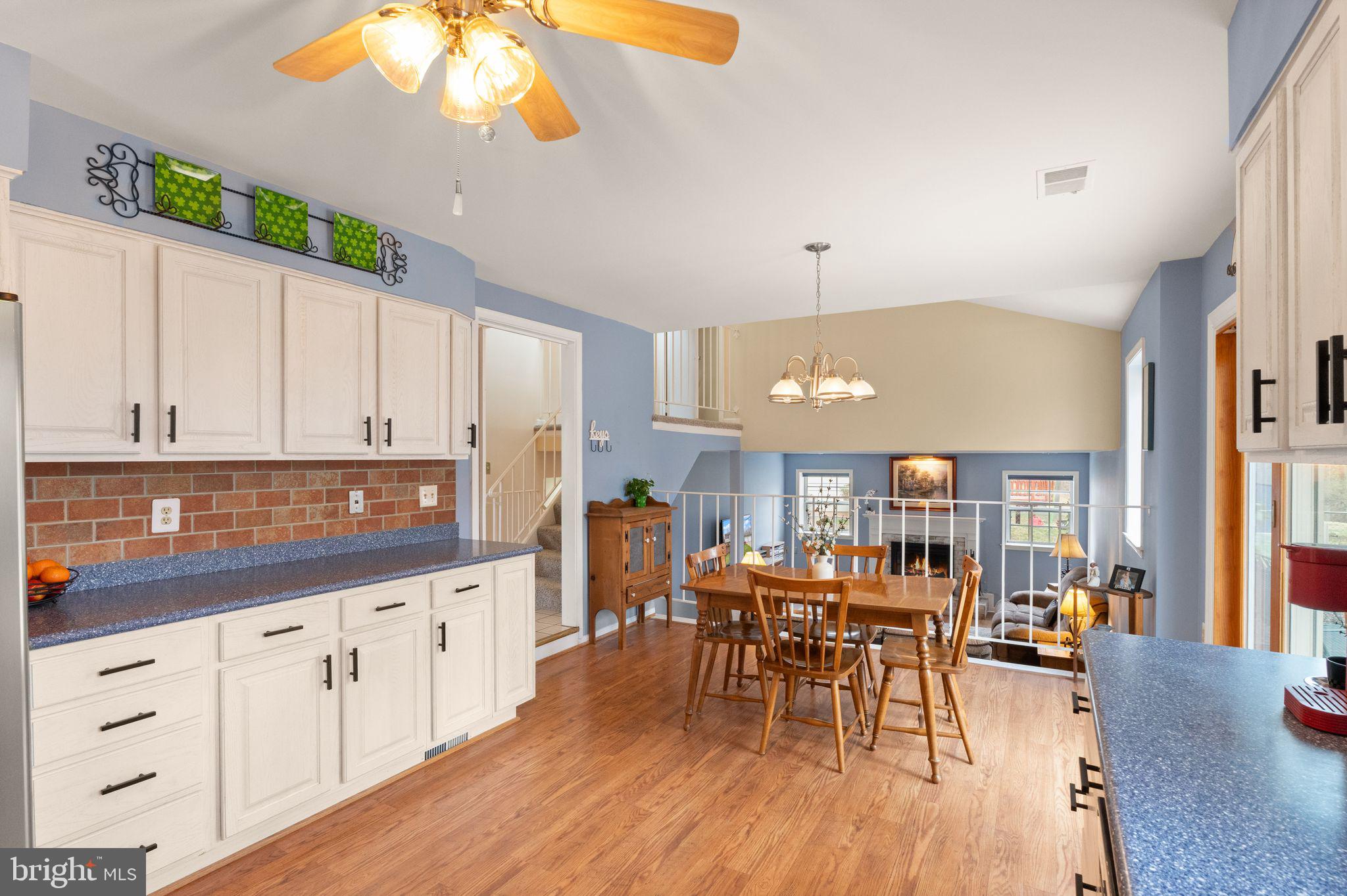 BURKE STATION SQUARE - Residential