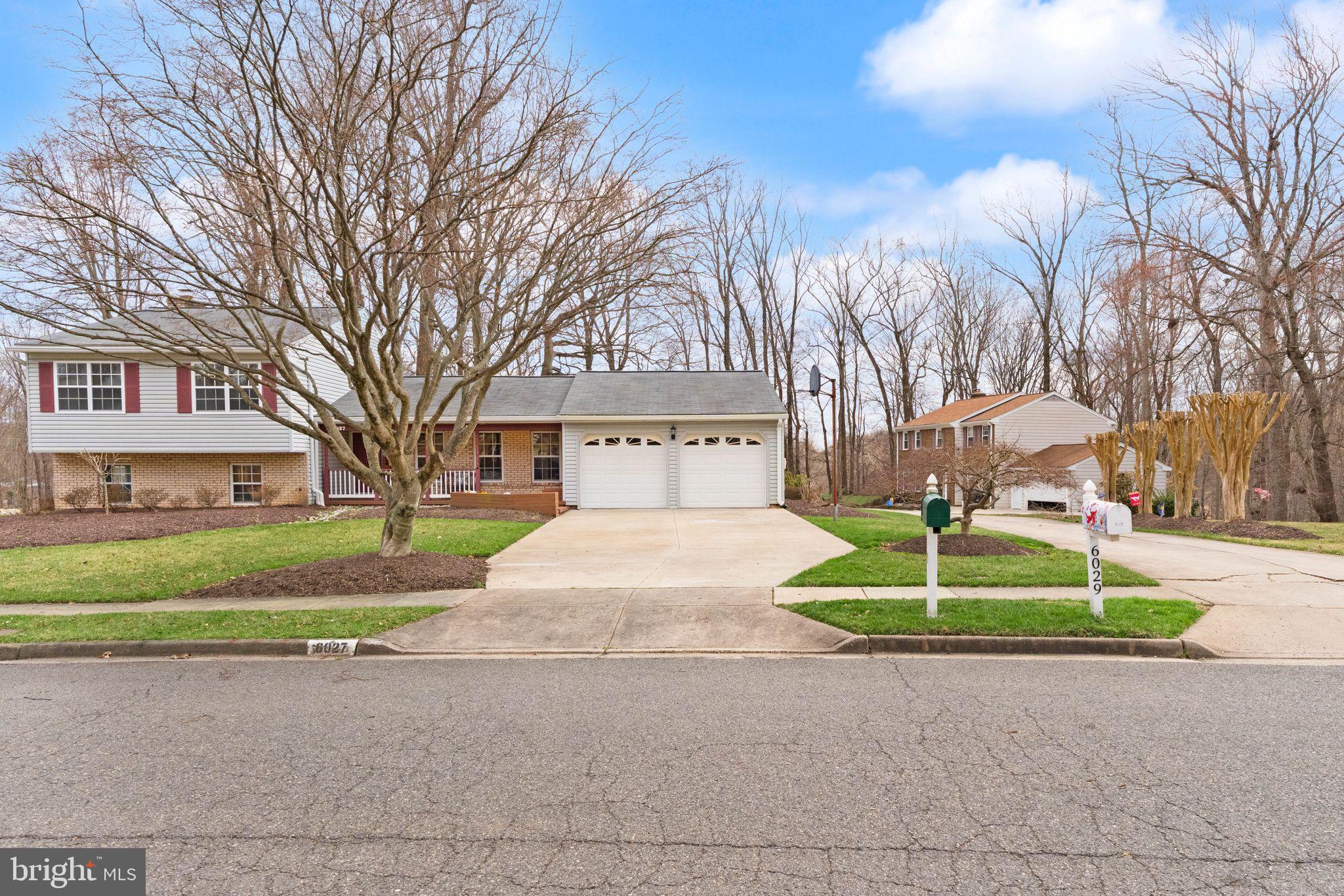 BURKE STATION SQUARE - Residential