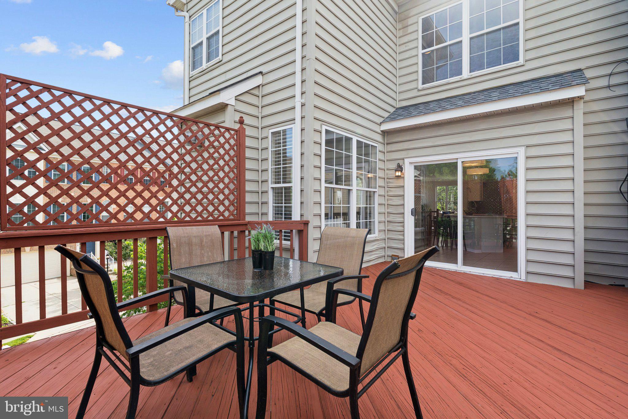 GREAT FALLS CHASE - Residential