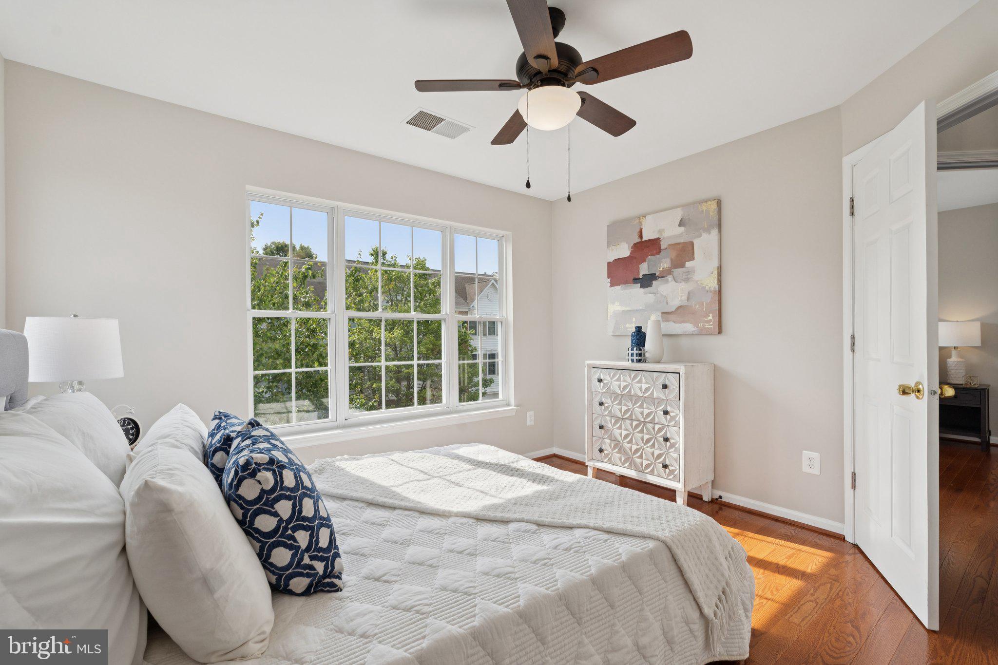 GREAT FALLS CHASE - Residential