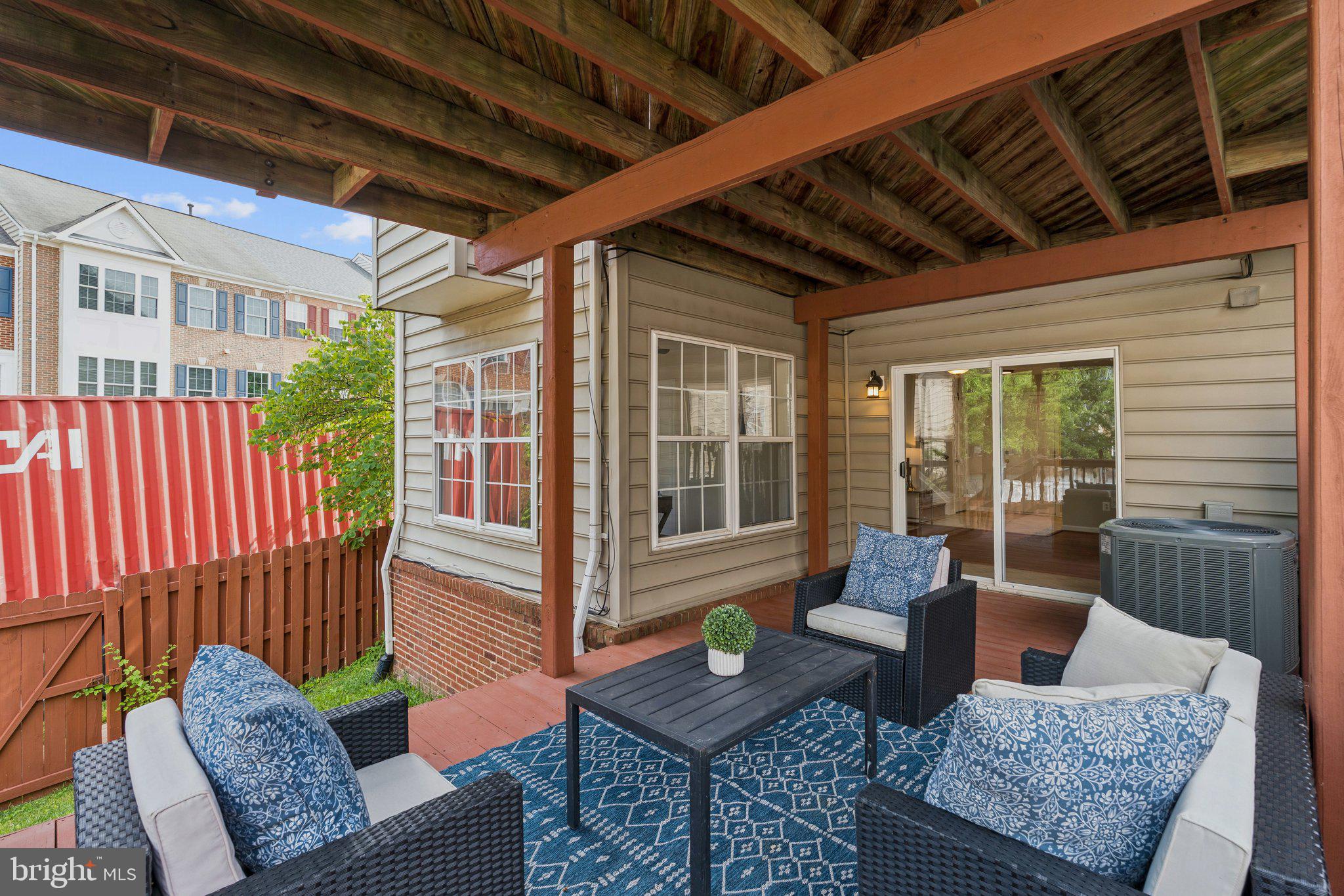 GREAT FALLS CHASE - Residential