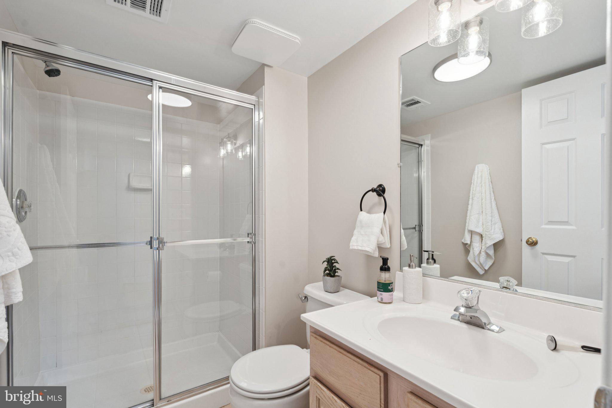 GREAT FALLS CHASE - Residential