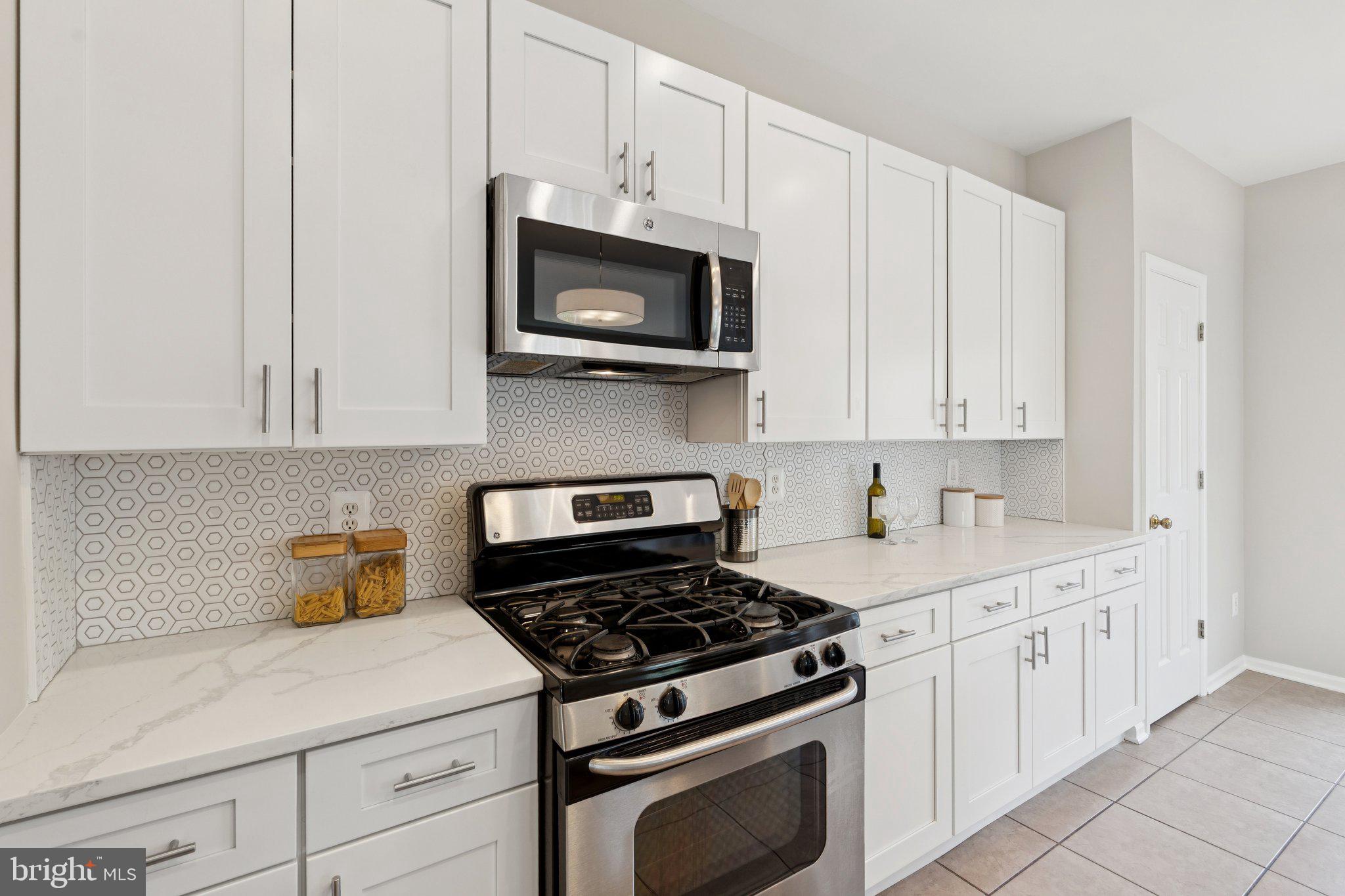 GREAT FALLS CHASE - Residential