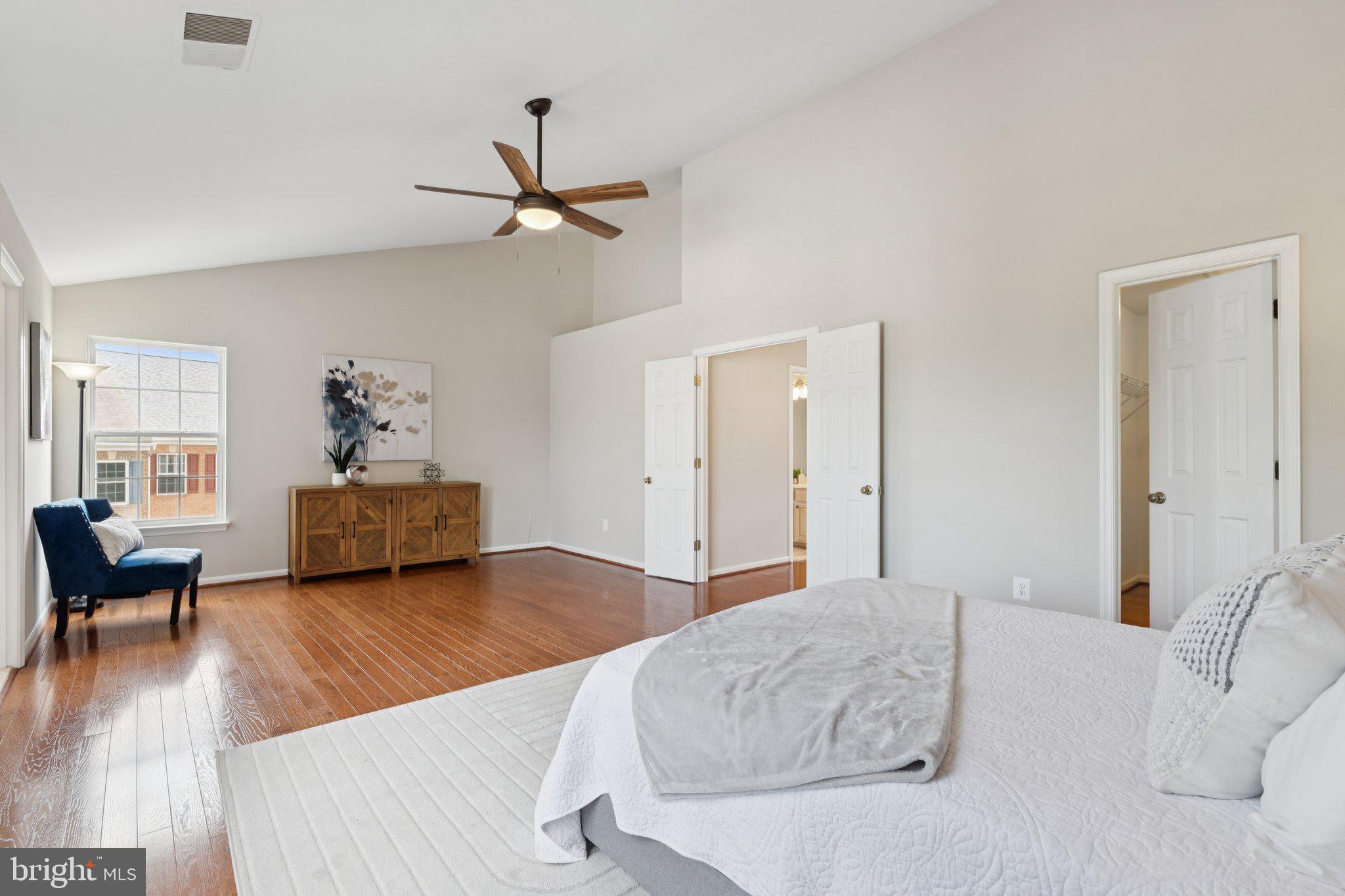 GREAT FALLS CHASE - Residential