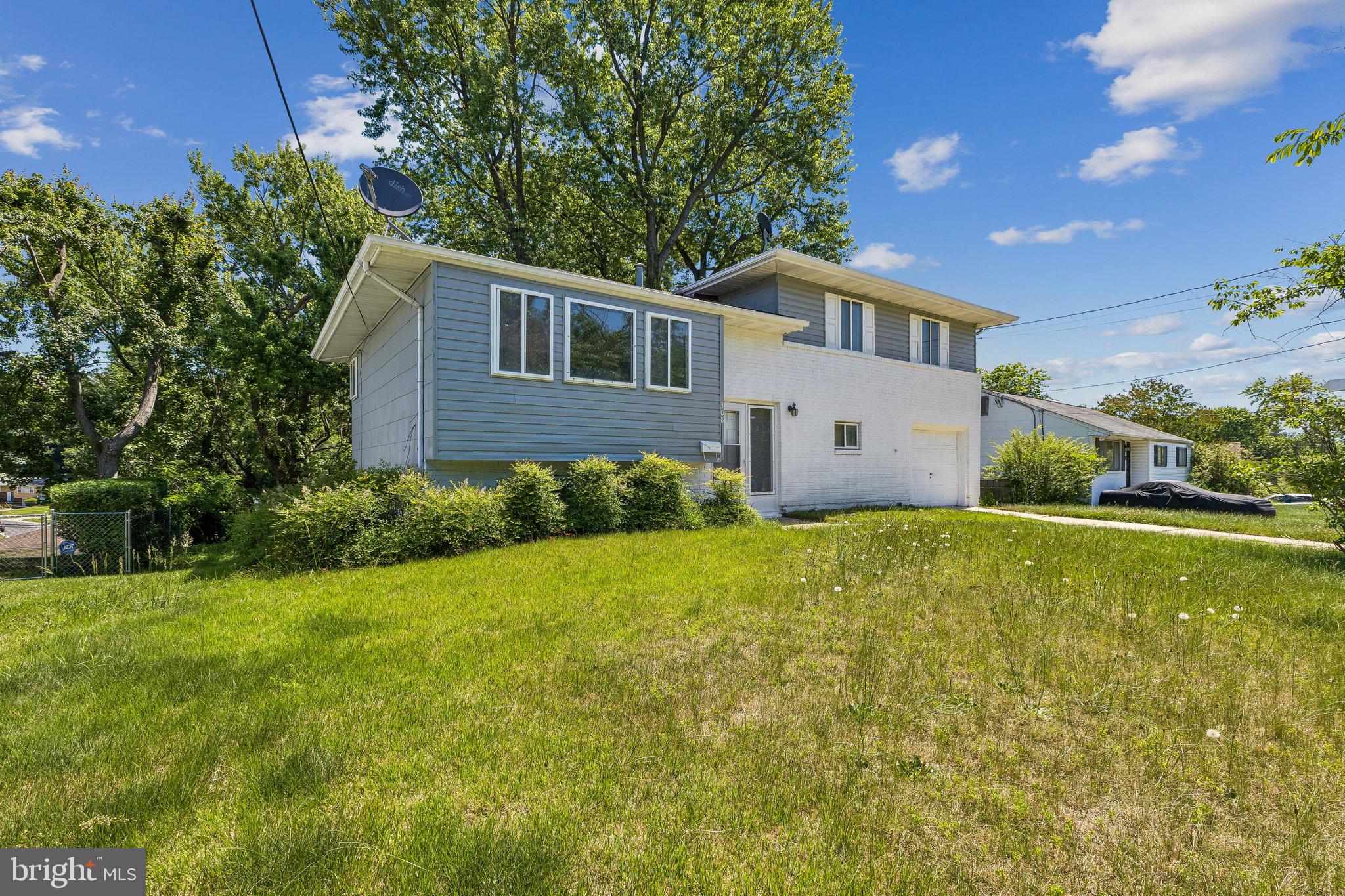 308 ARAGONA DRIVE