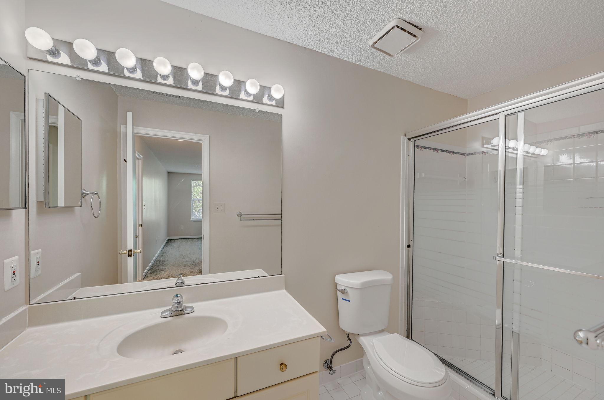 CHURCHILL VIEW - Residential Lease