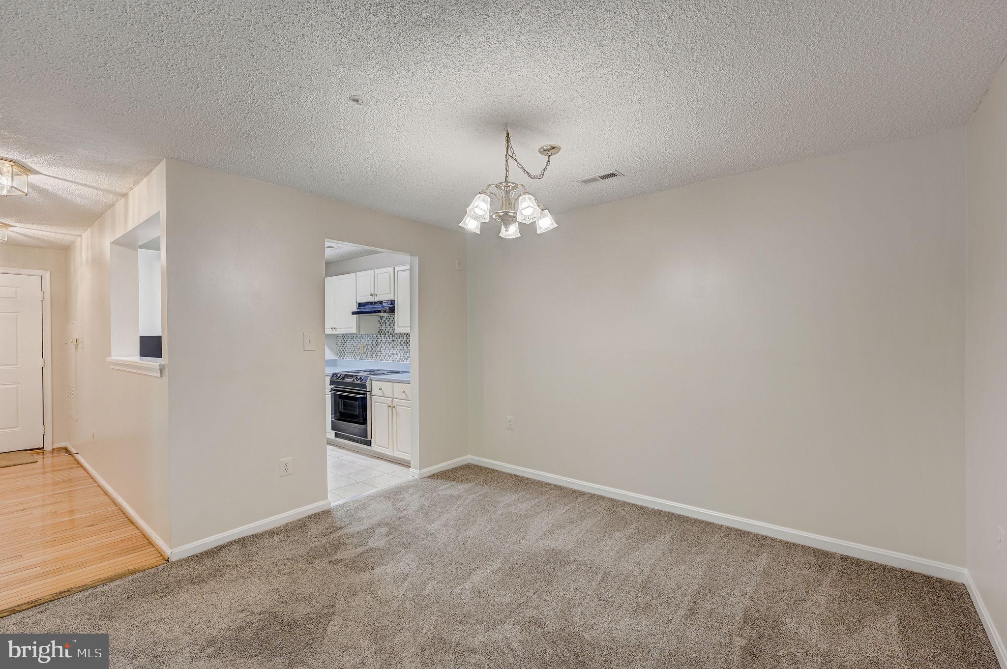 CHURCHILL VIEW - Residential Lease