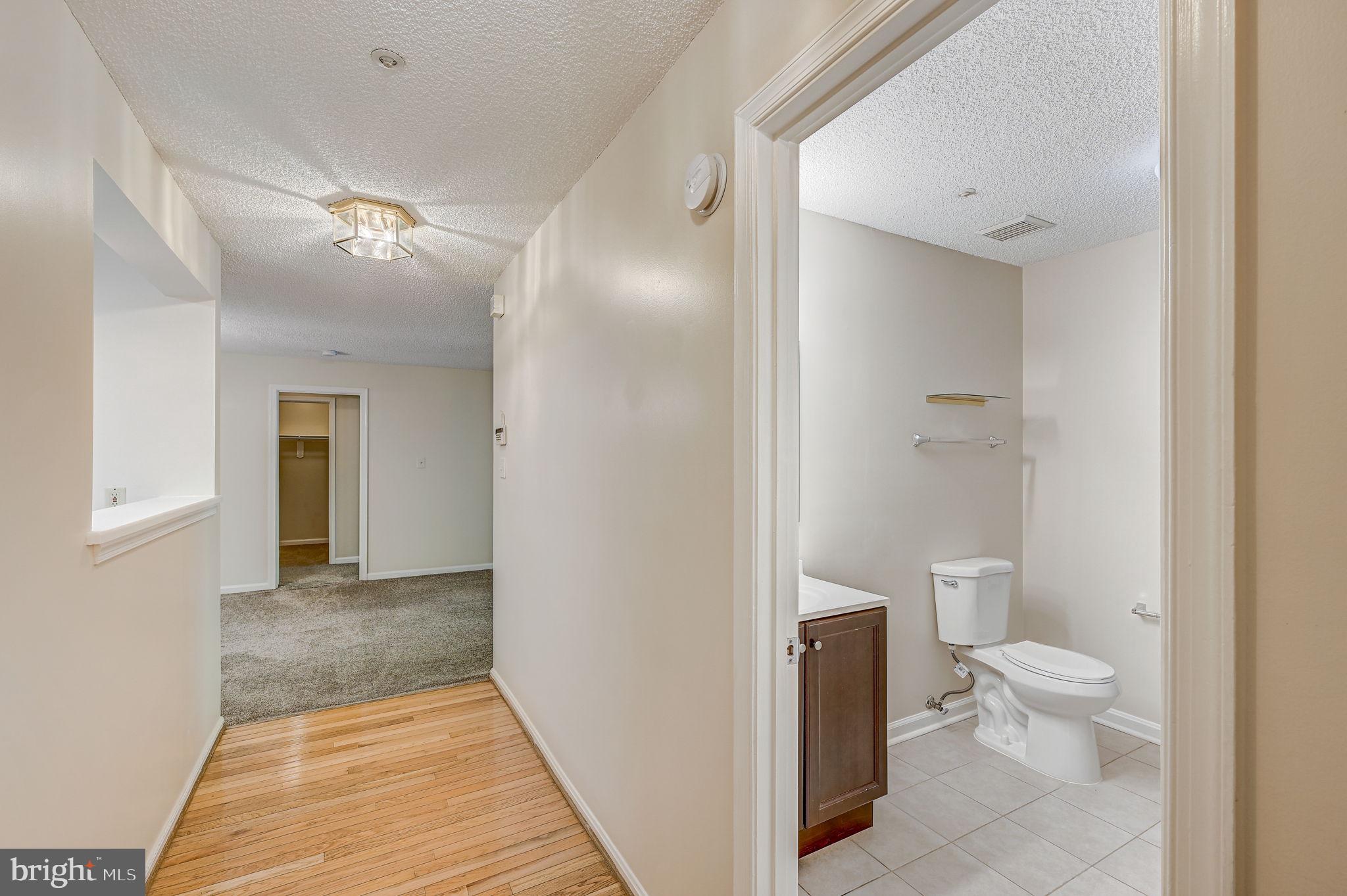 CHURCHILL VIEW - Residential Lease